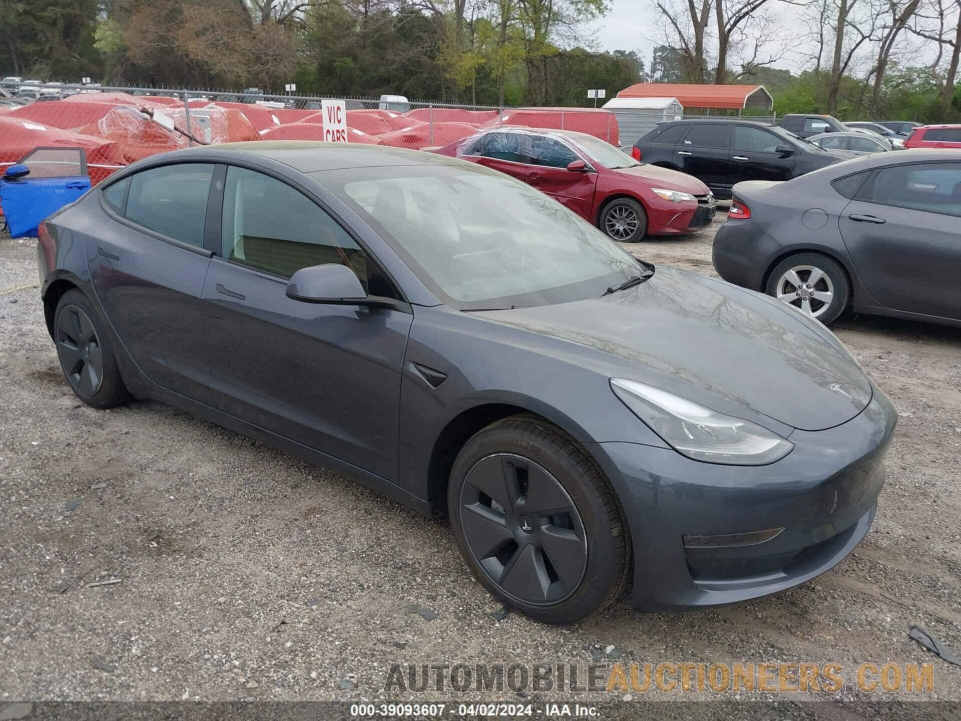 5YJ3E1EA1PF699561 TESLA MODEL 3 2023