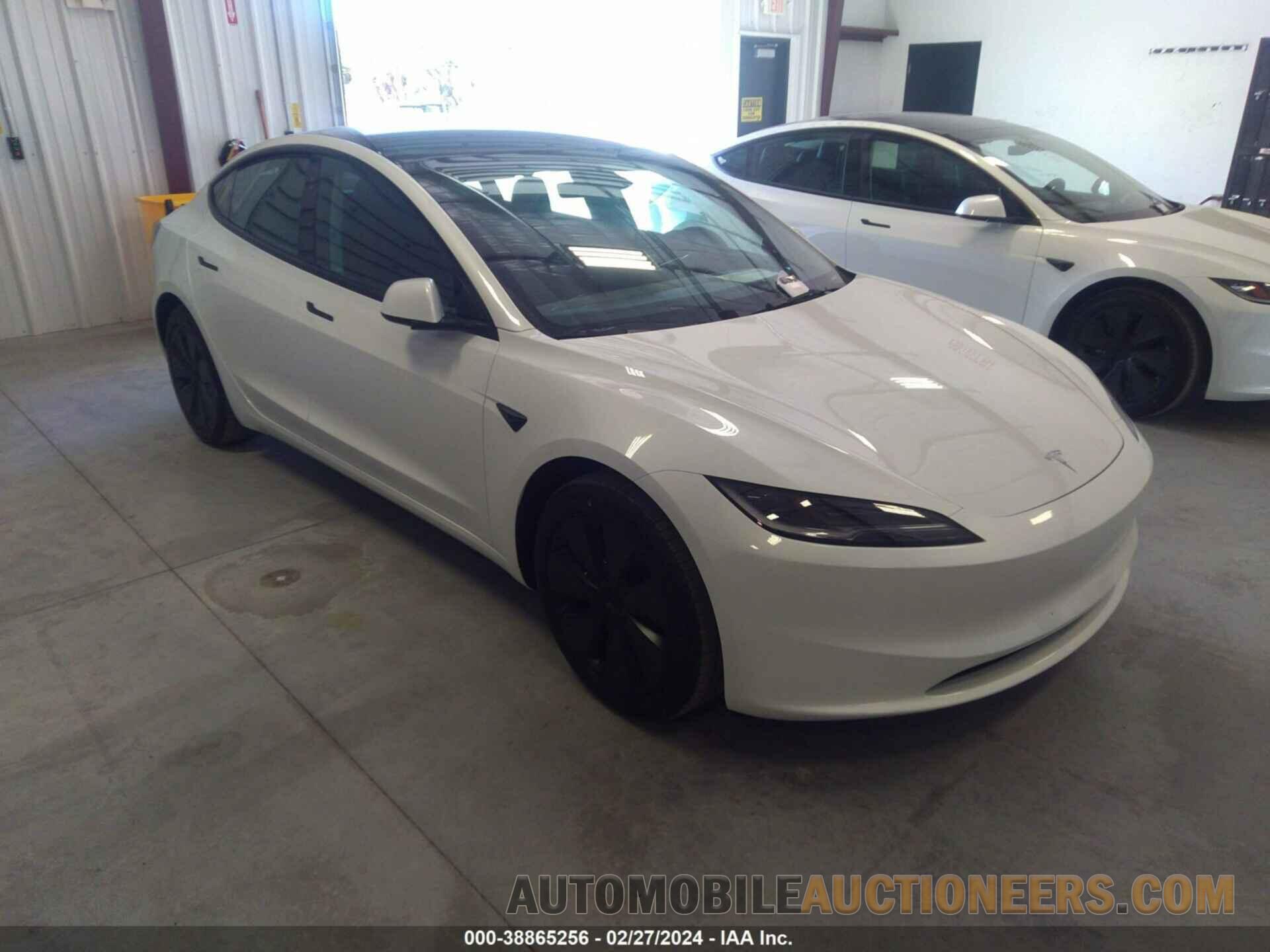 5YJ3E1EA1RF717785 TESLA MODEL 3 2024