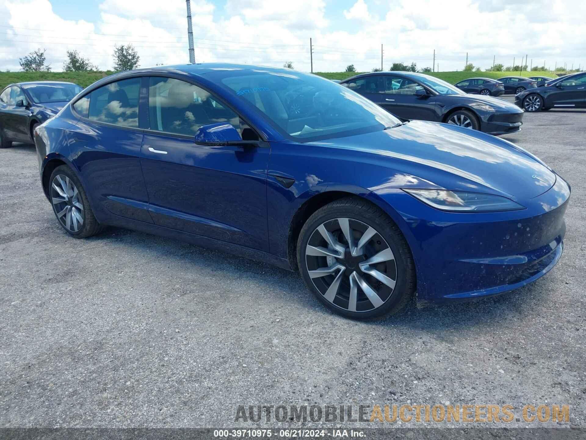 5YJ3E1EA1RF752679 TESLA MODEL 3 2024