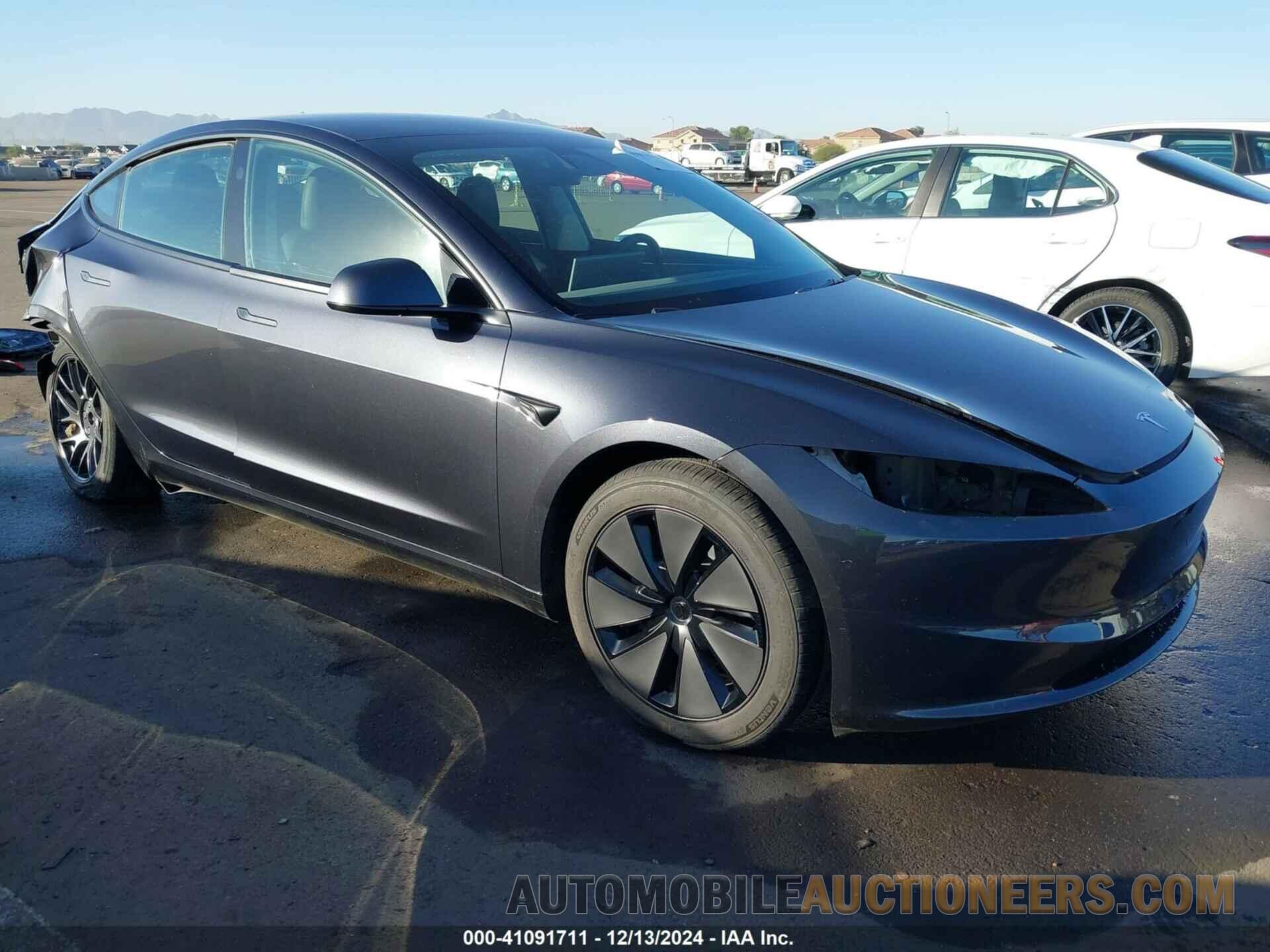 5YJ3E1EA1RF762354 TESLA MODEL 3 2024