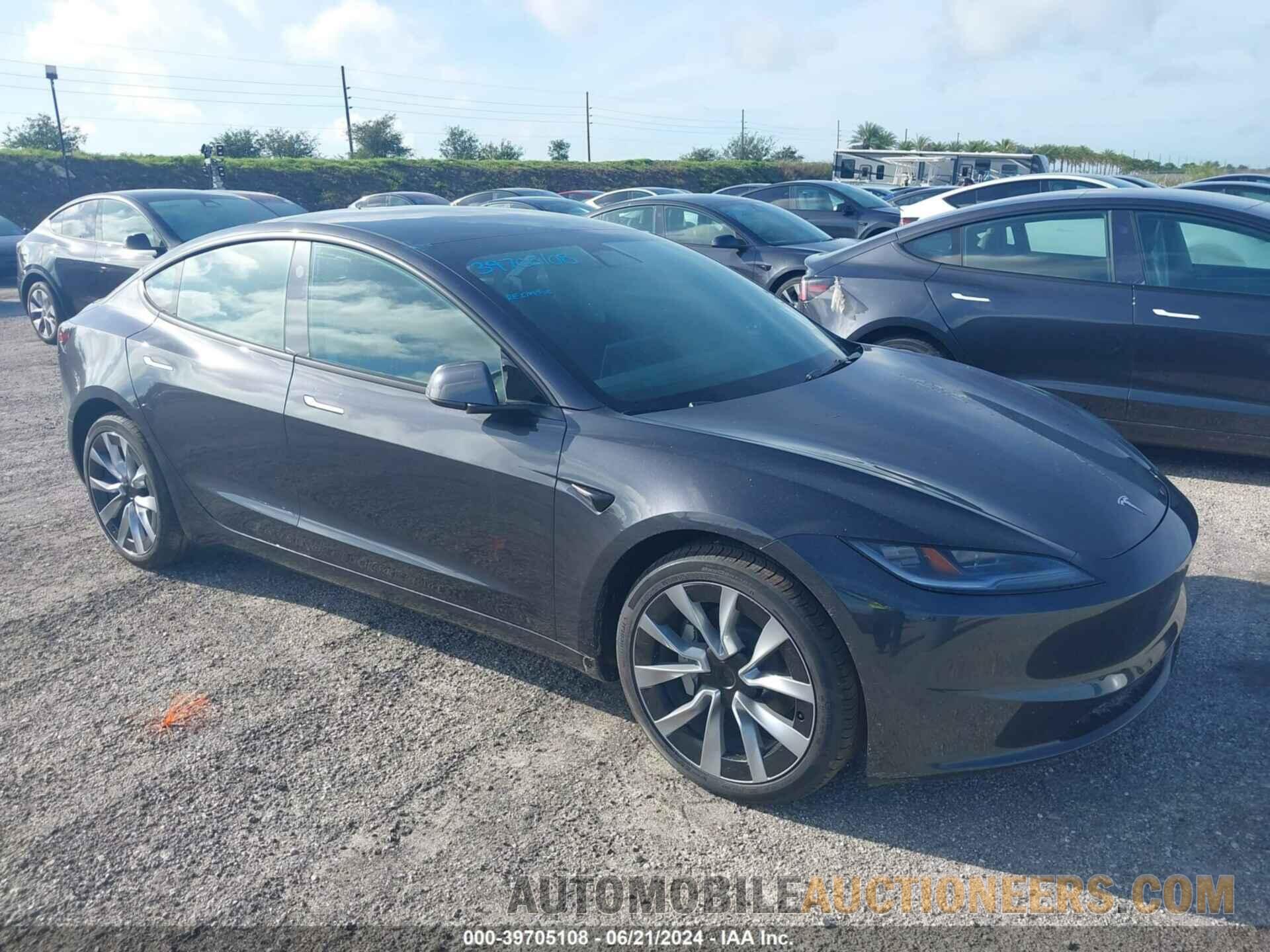 5YJ3E1EA1RF768929 TESLA MODEL 3 2024