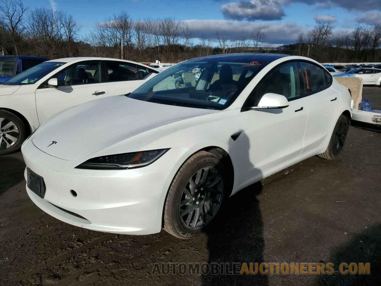 5YJ3E1EA1RF830801 TESLA MODEL 3 2024