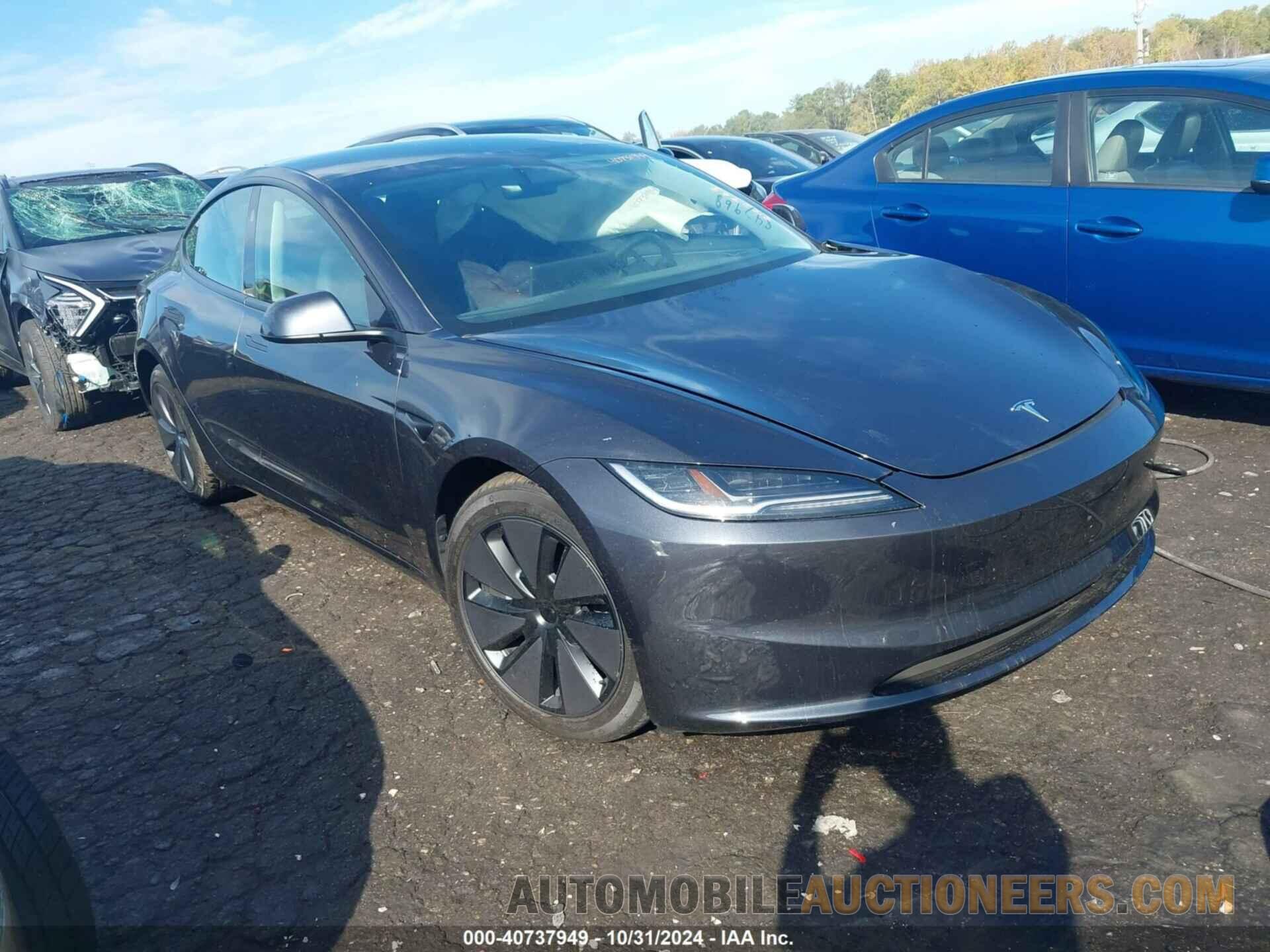 5YJ3E1EA1RF847968 TESLA MODEL 3 2024