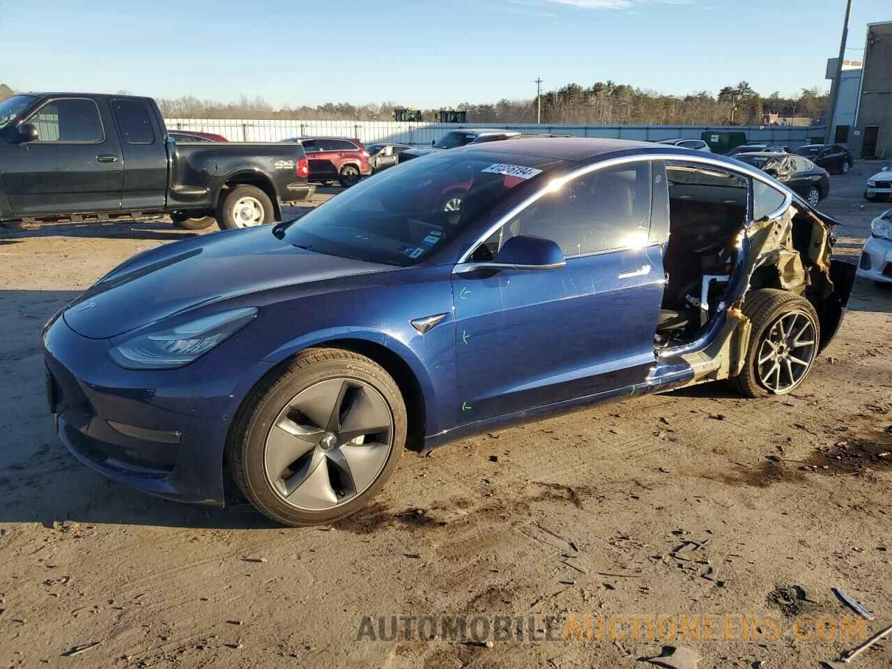 5YJ3E1EA2JF011820 TESLA MODEL 3 2018