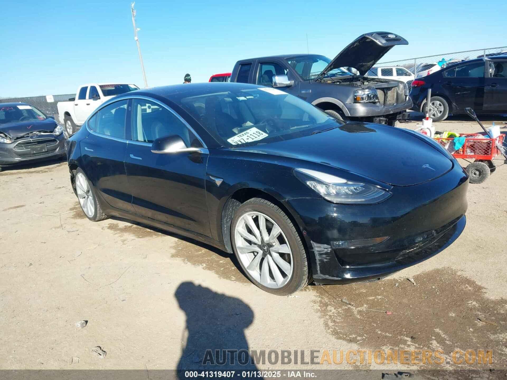 5YJ3E1EA2JF014975 TESLA MODEL 3 2018