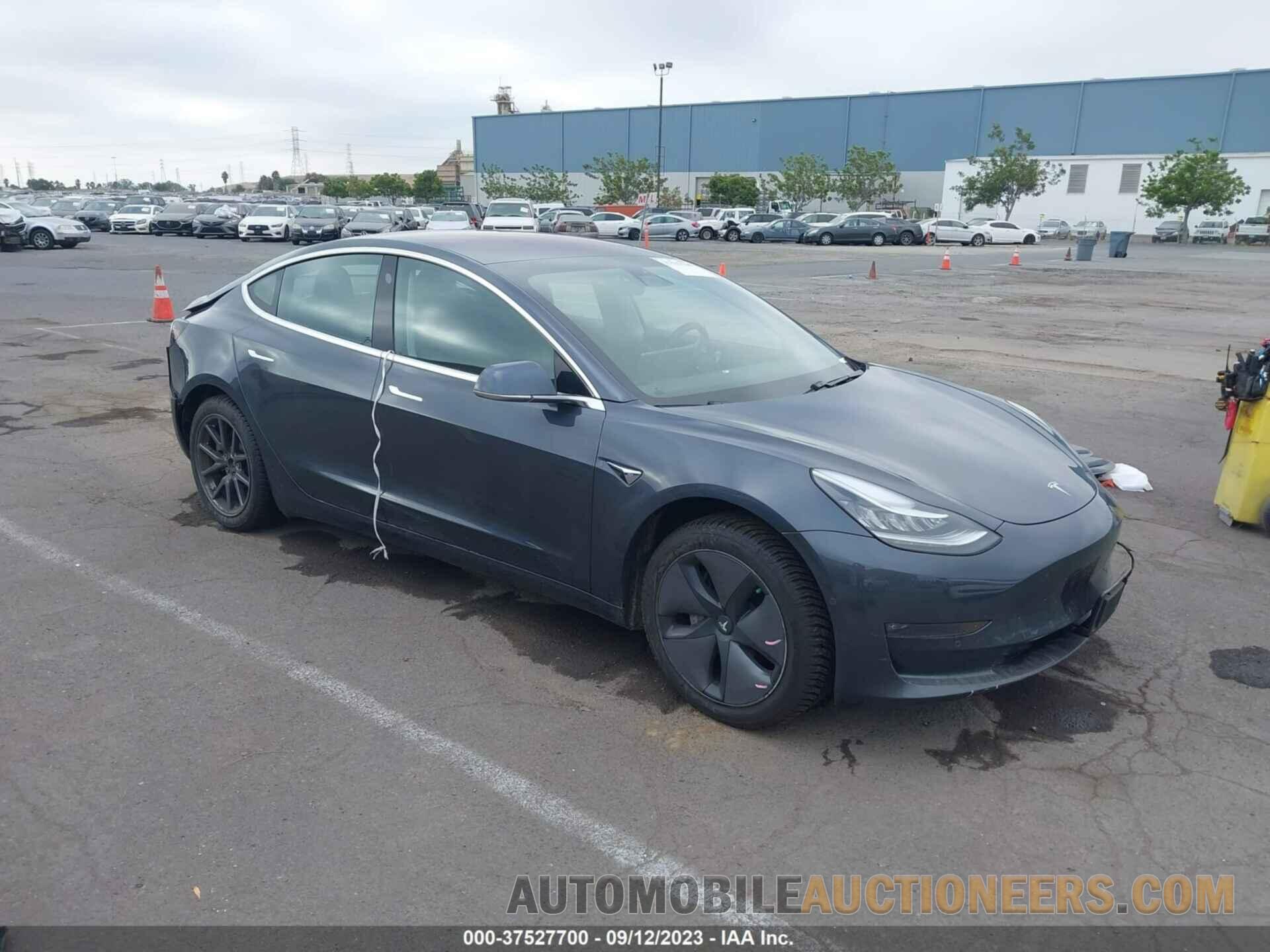 5YJ3E1EA2JF016404 TESLA MODEL 3 2018