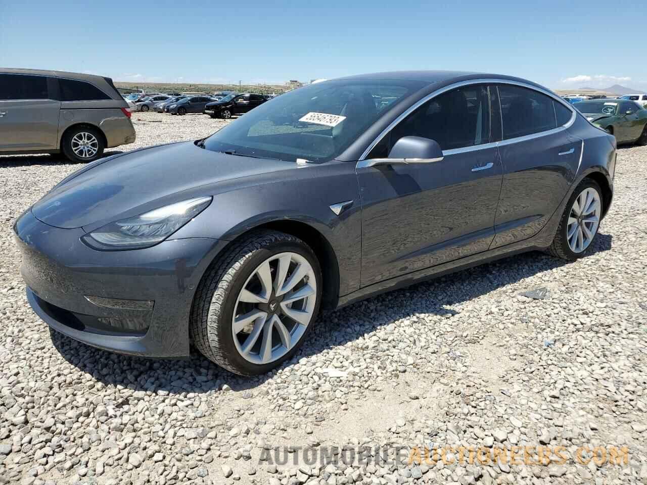 5YJ3E1EA2JF017780 TESLA MODEL 3 2018