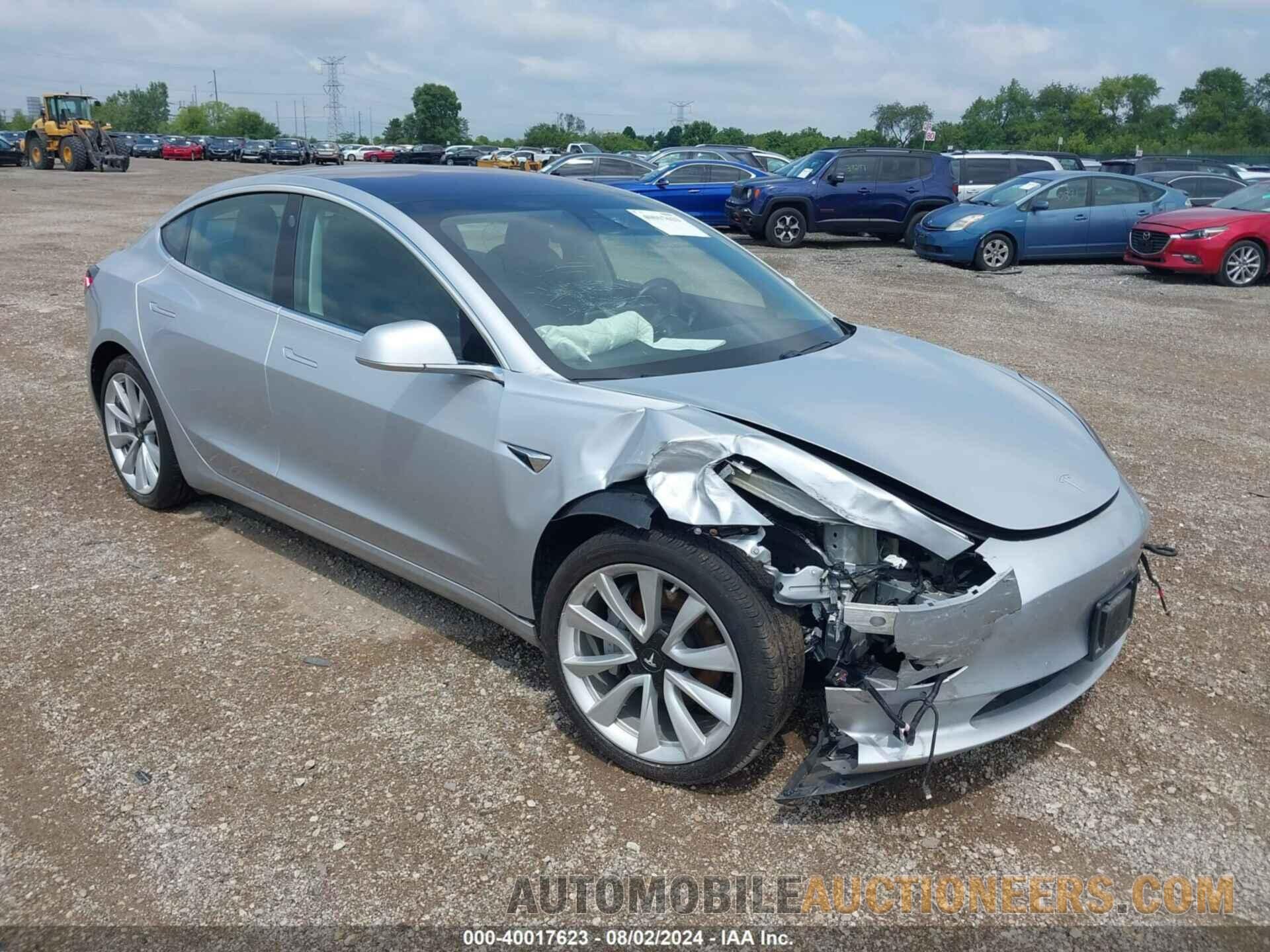 5YJ3E1EA2JF017973 TESLA MODEL 3 2018