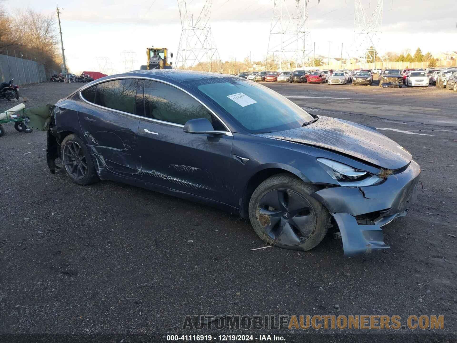 5YJ3E1EA2JF028231 TESLA MODEL 3 2018