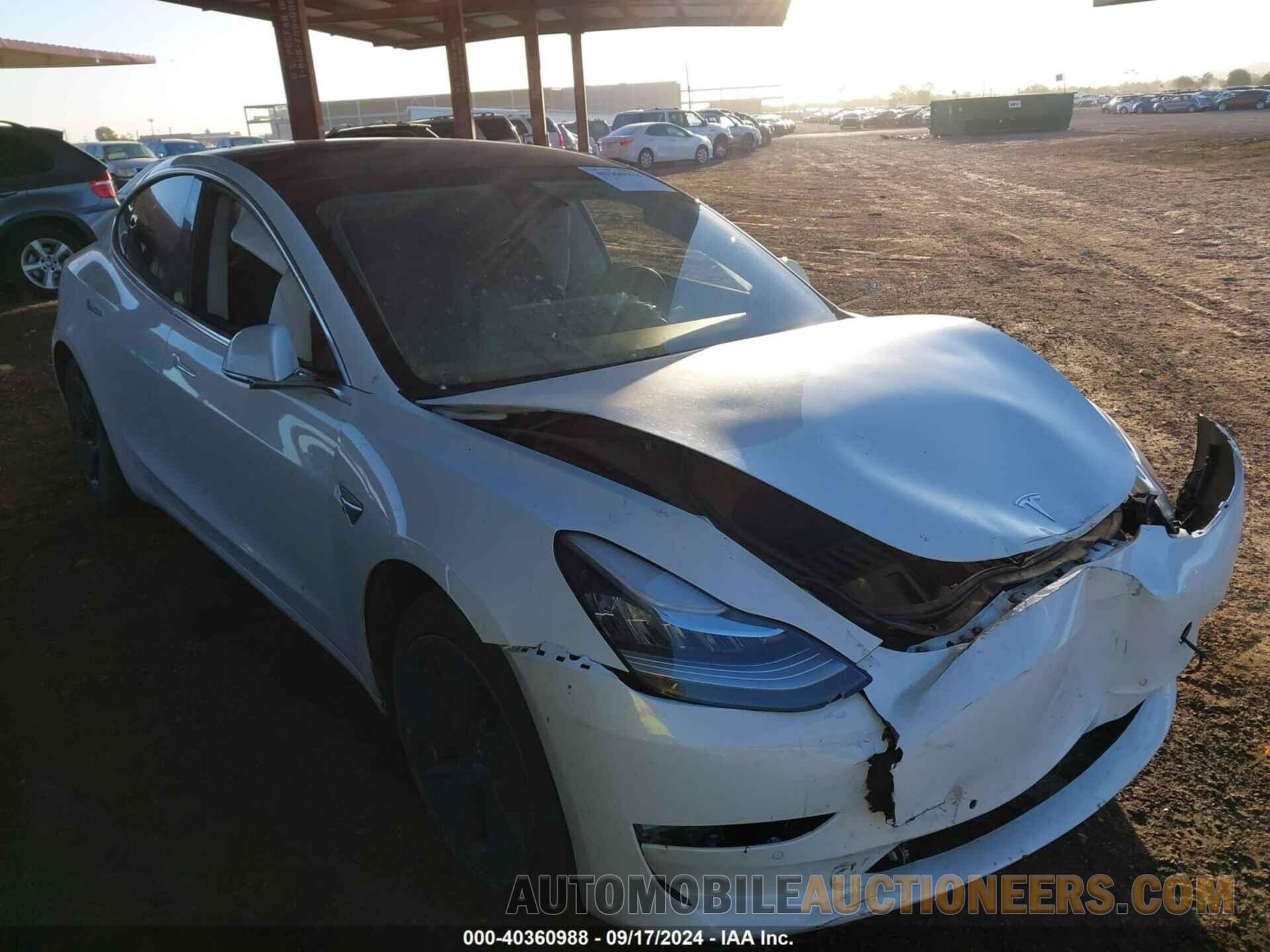 5YJ3E1EA2JF042047 TESLA MODEL 3 2018