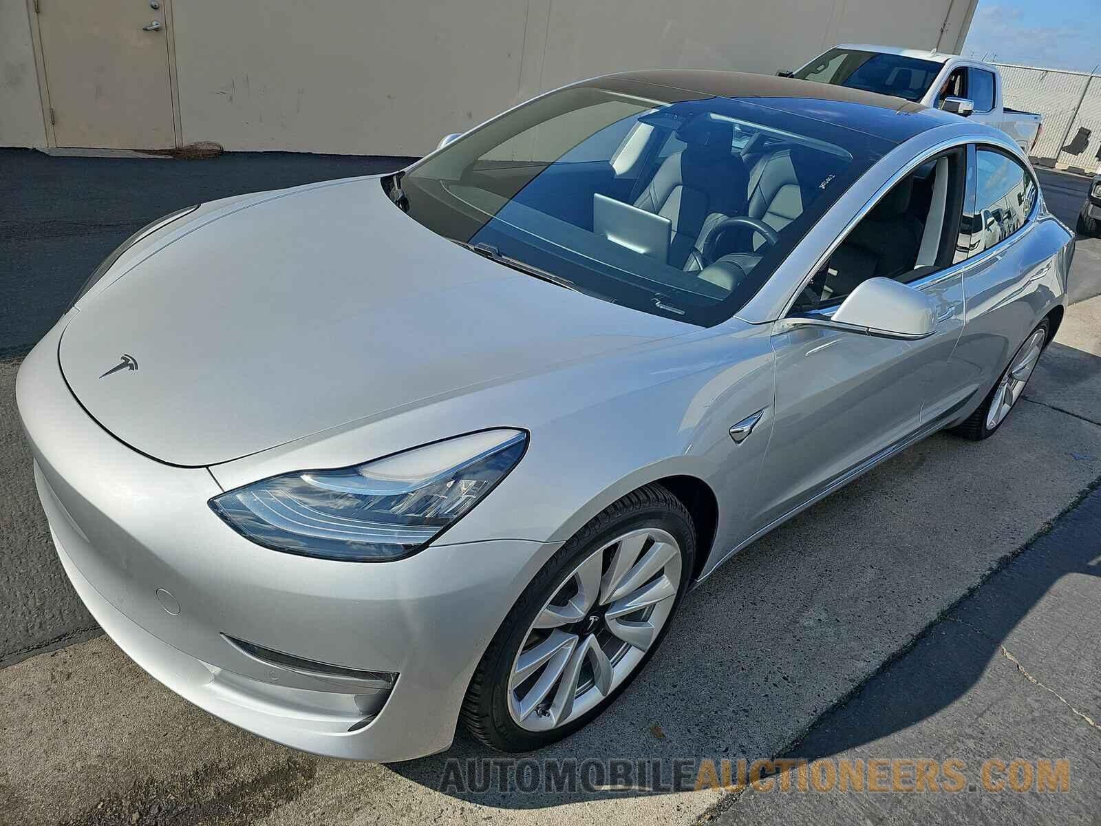 5YJ3E1EA2JF042985 Tesla Model 3 2018