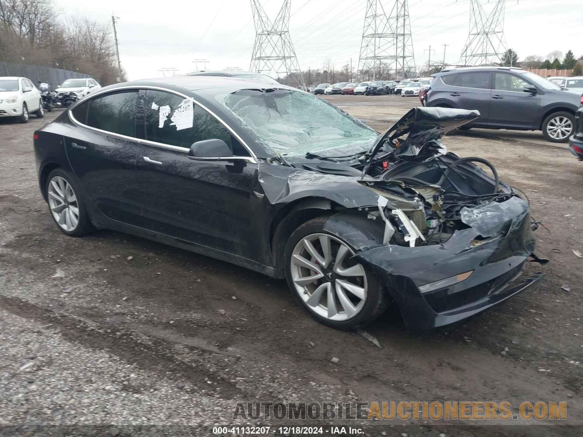 5YJ3E1EA2JF046910 TESLA MODEL 3 2018