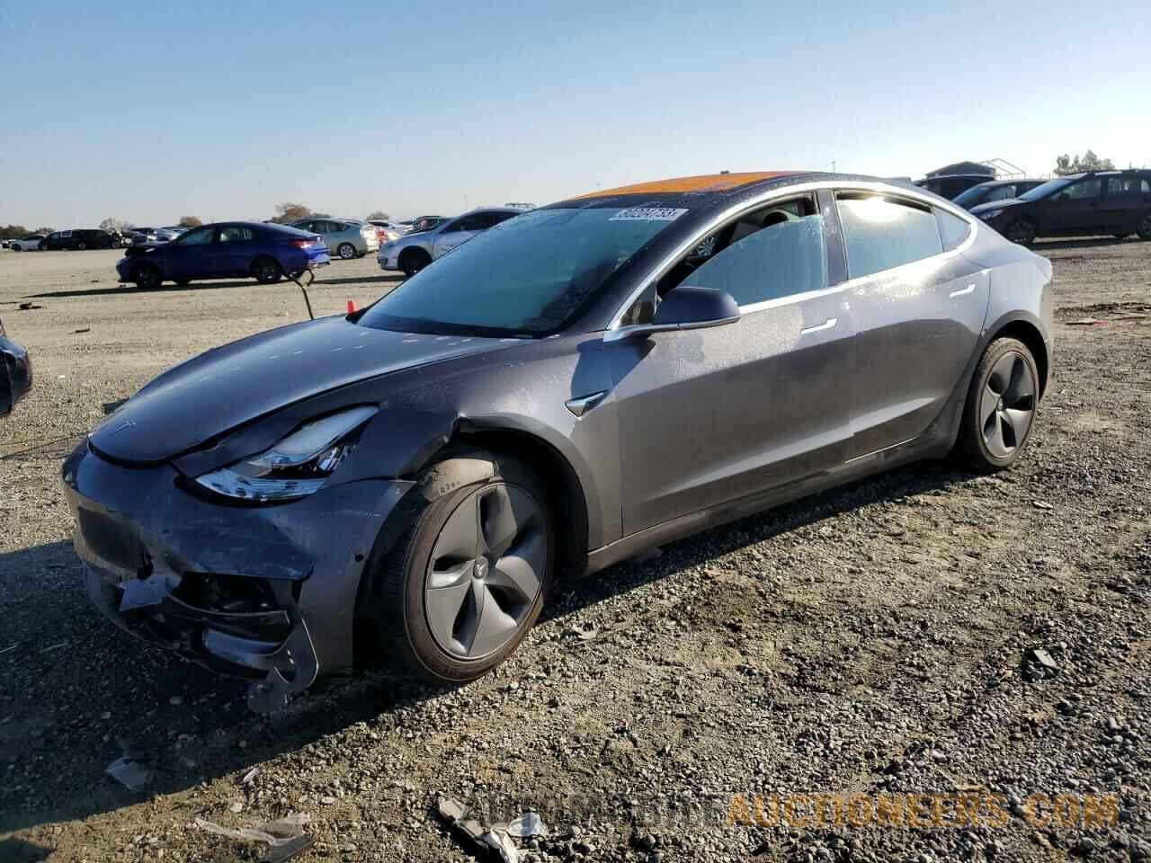 5YJ3E1EA2JF052920 TESLA MODEL 3 2018