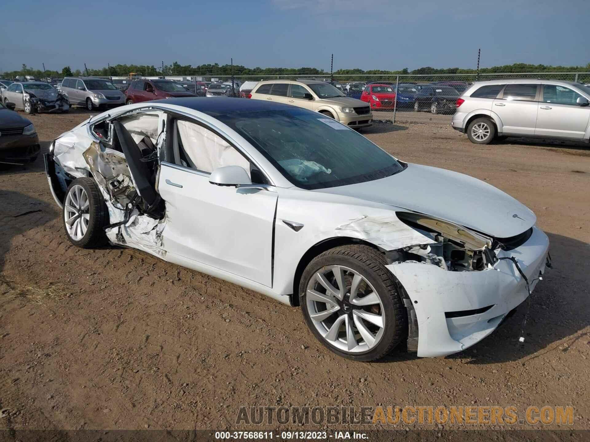 5YJ3E1EA2JF053727 TESLA MODEL 3 2018