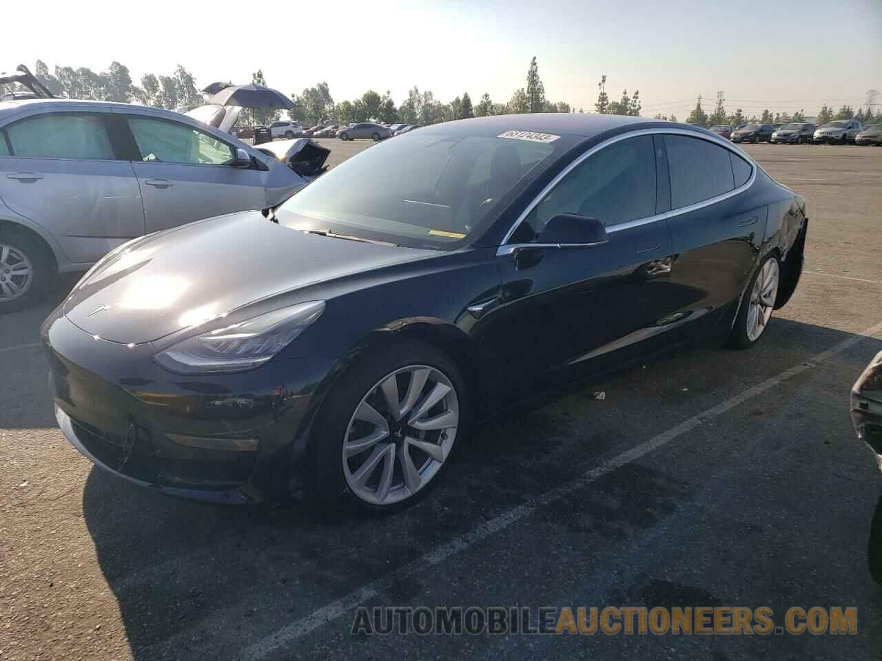 5YJ3E1EA2JF071192 TESLA MODEL 3 2018