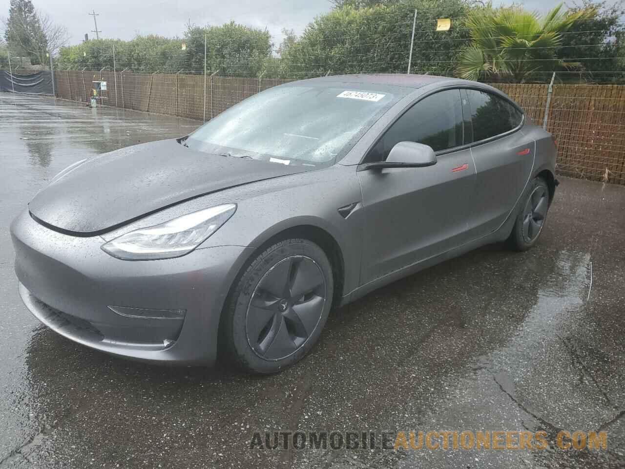 5YJ3E1EA2JF076103 TESLA MODEL 3 2018