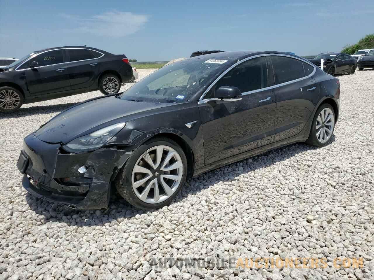 5YJ3E1EA2JF089269 TESLA MODEL 3 2018