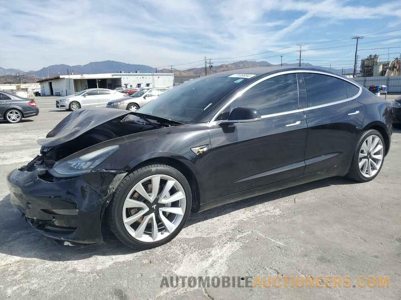 5YJ3E1EA2JF089501 TESLA MODEL 3 2018