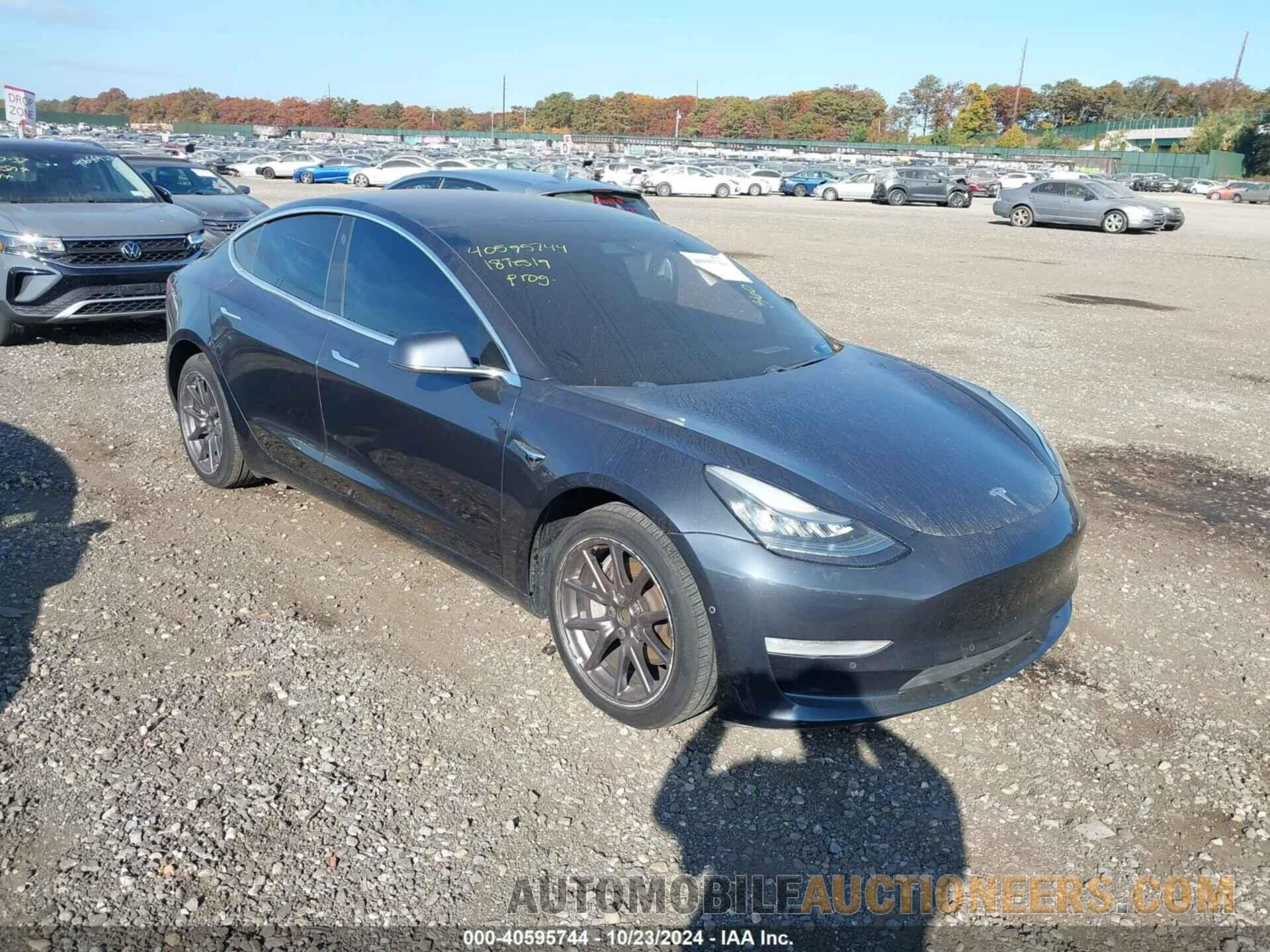 5YJ3E1EA2JF123680 TESLA MODEL 3 2018