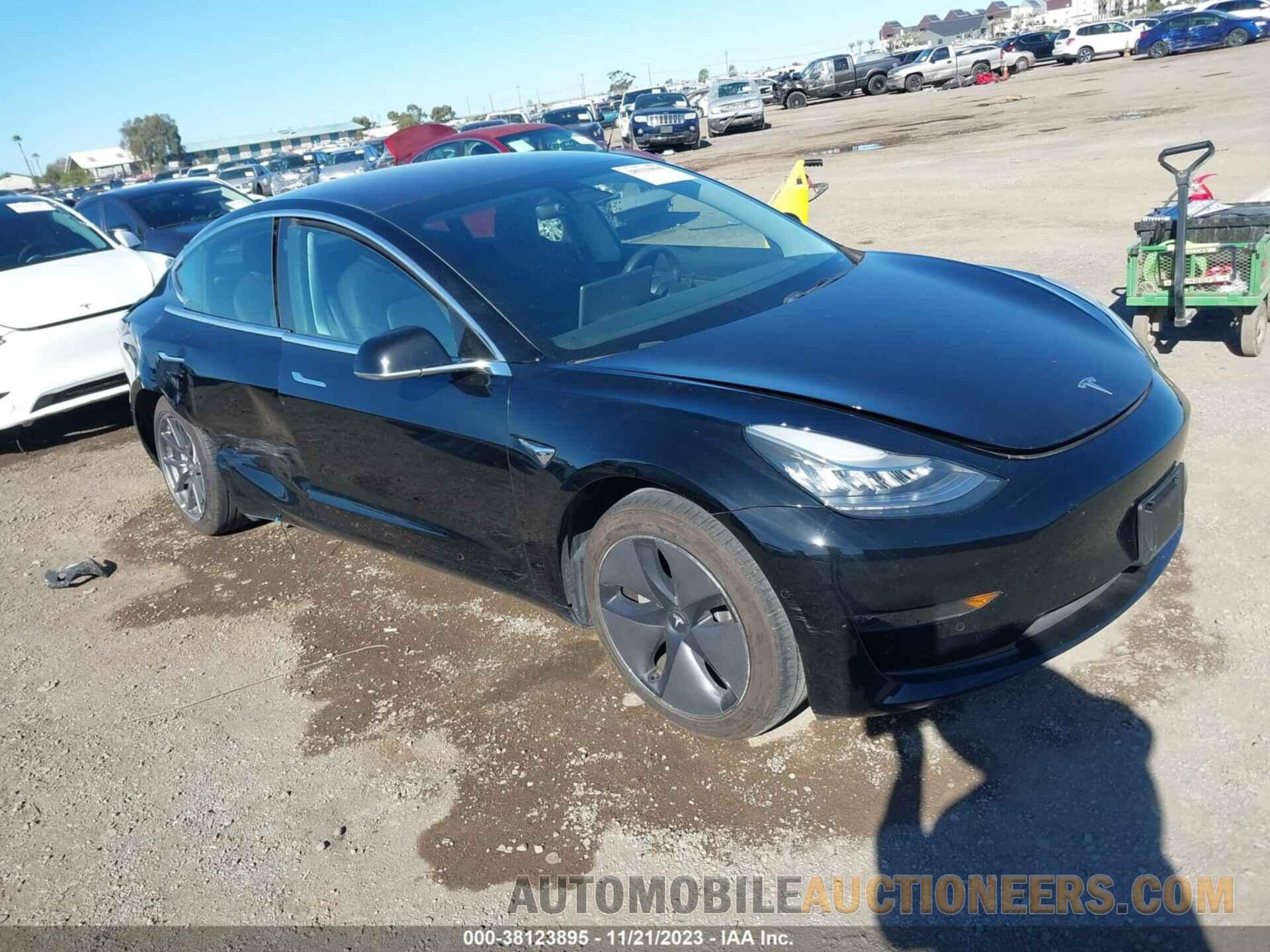 5YJ3E1EA2JF157280 TESLA MODEL 3 2018