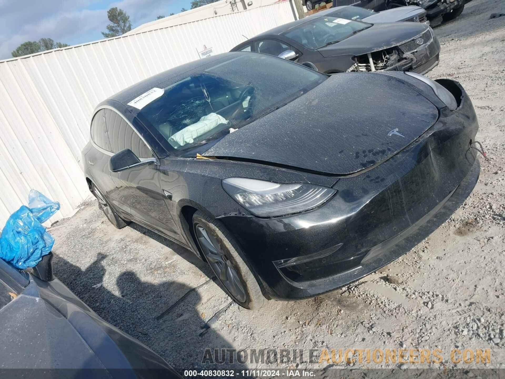 5YJ3E1EA2KF310824 TESLA MODEL 3 2019