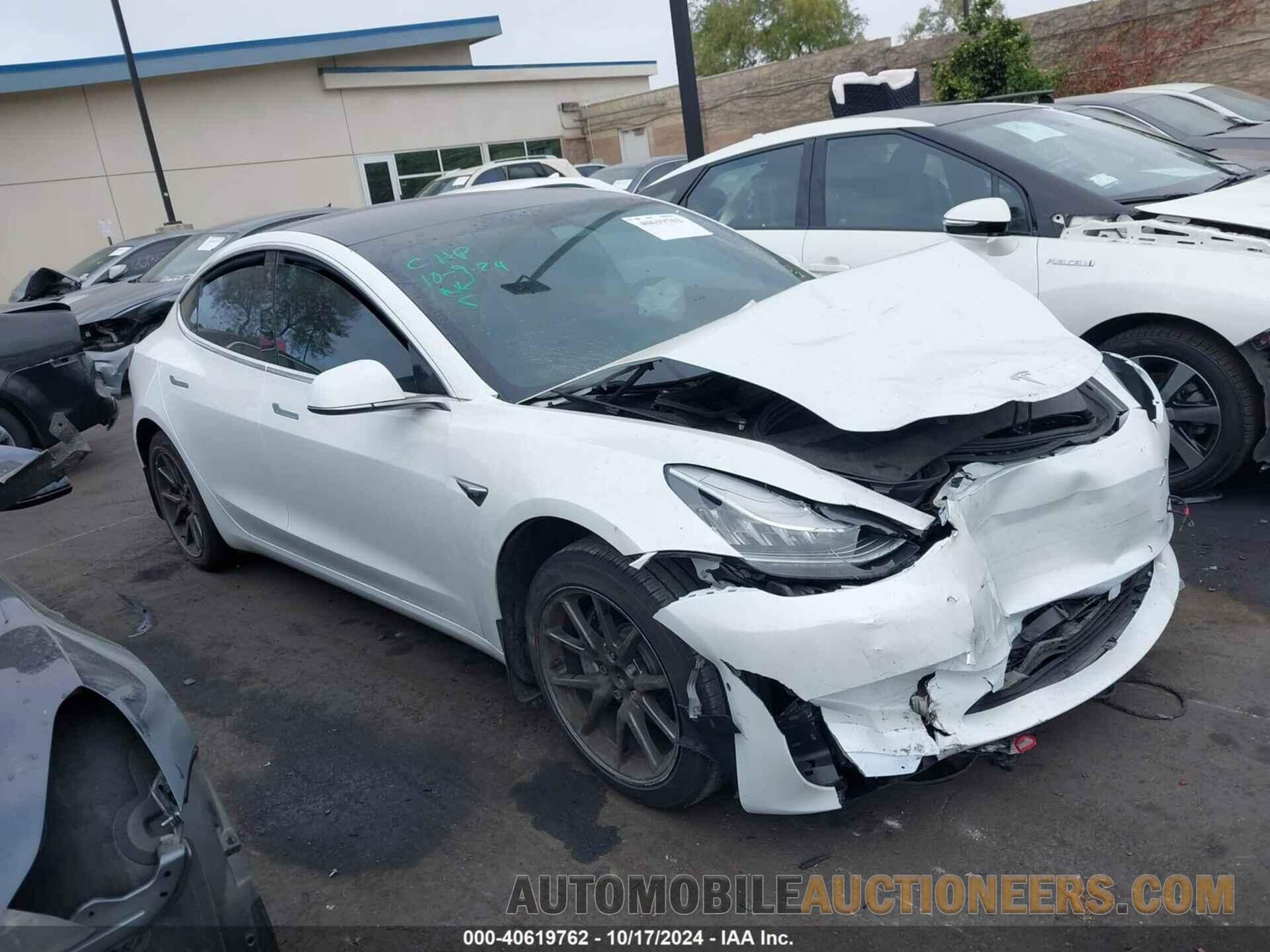 5YJ3E1EA2KF317482 TESLA MODEL 3 2019