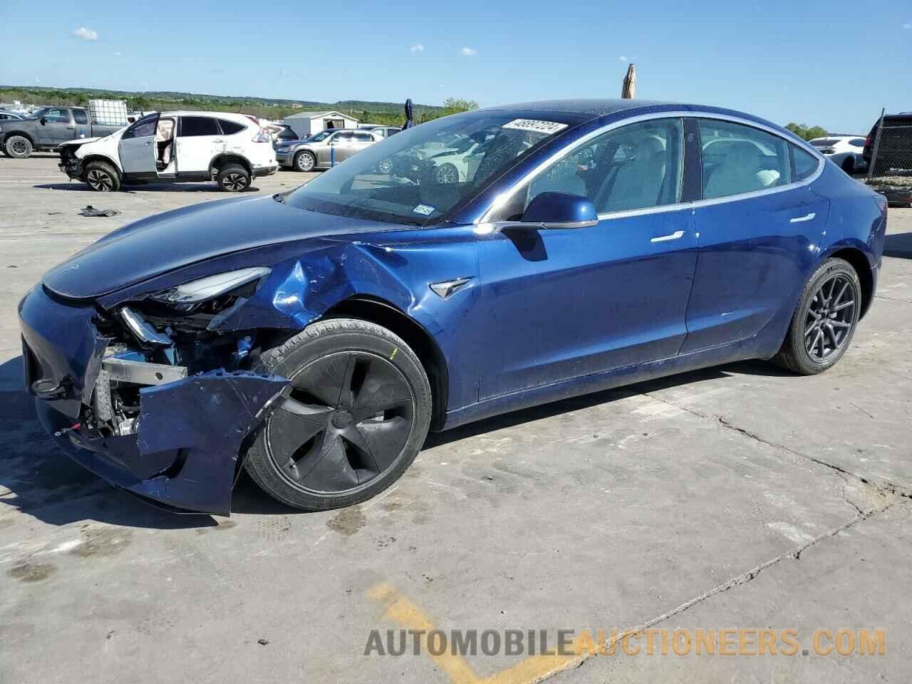 5YJ3E1EA2KF317966 TESLA MODEL 3 2019