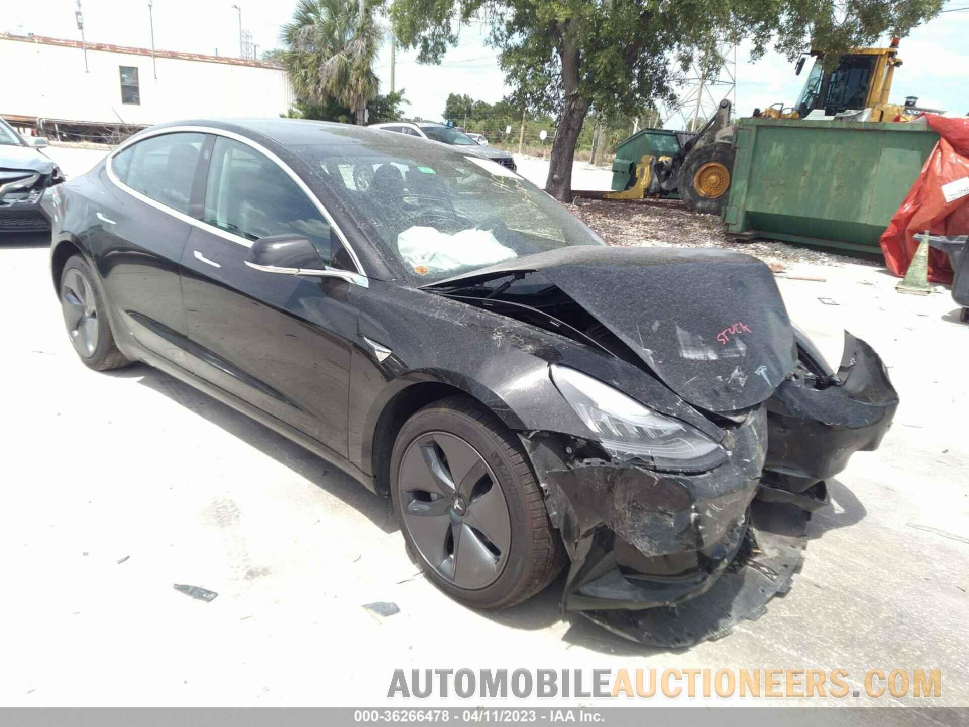 5YJ3E1EA2KF394854 TESLA MODEL 3 2019