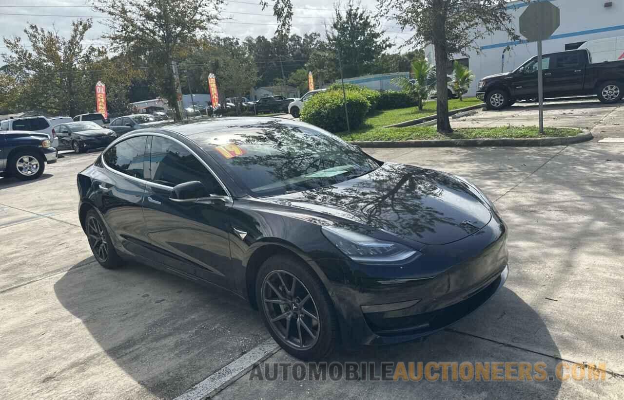 5YJ3E1EA2KF399391 TESLA MODEL 3 2019