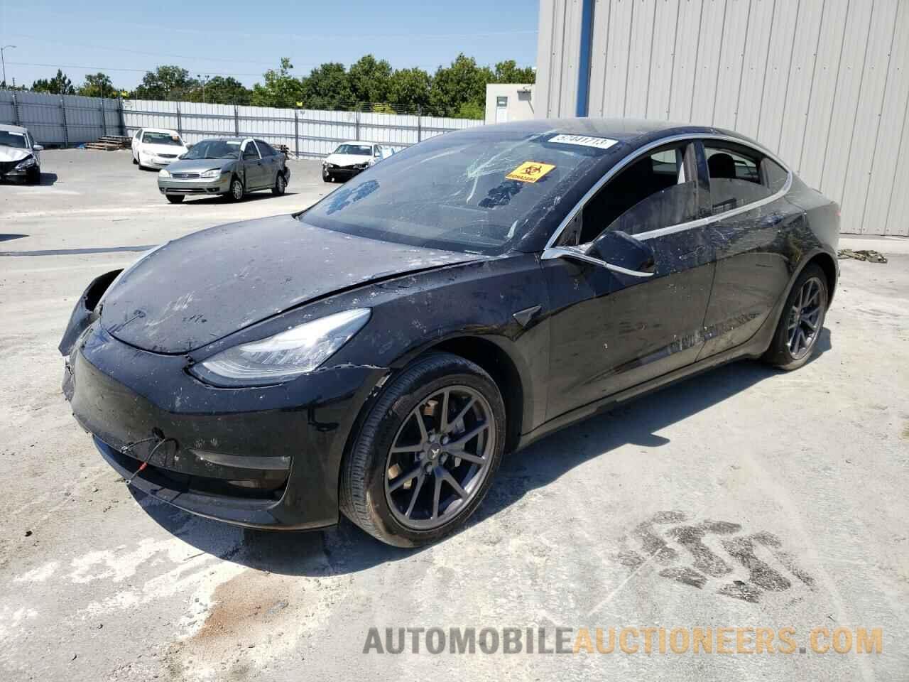 5YJ3E1EA2KF409921 TESLA MODEL 3 2019