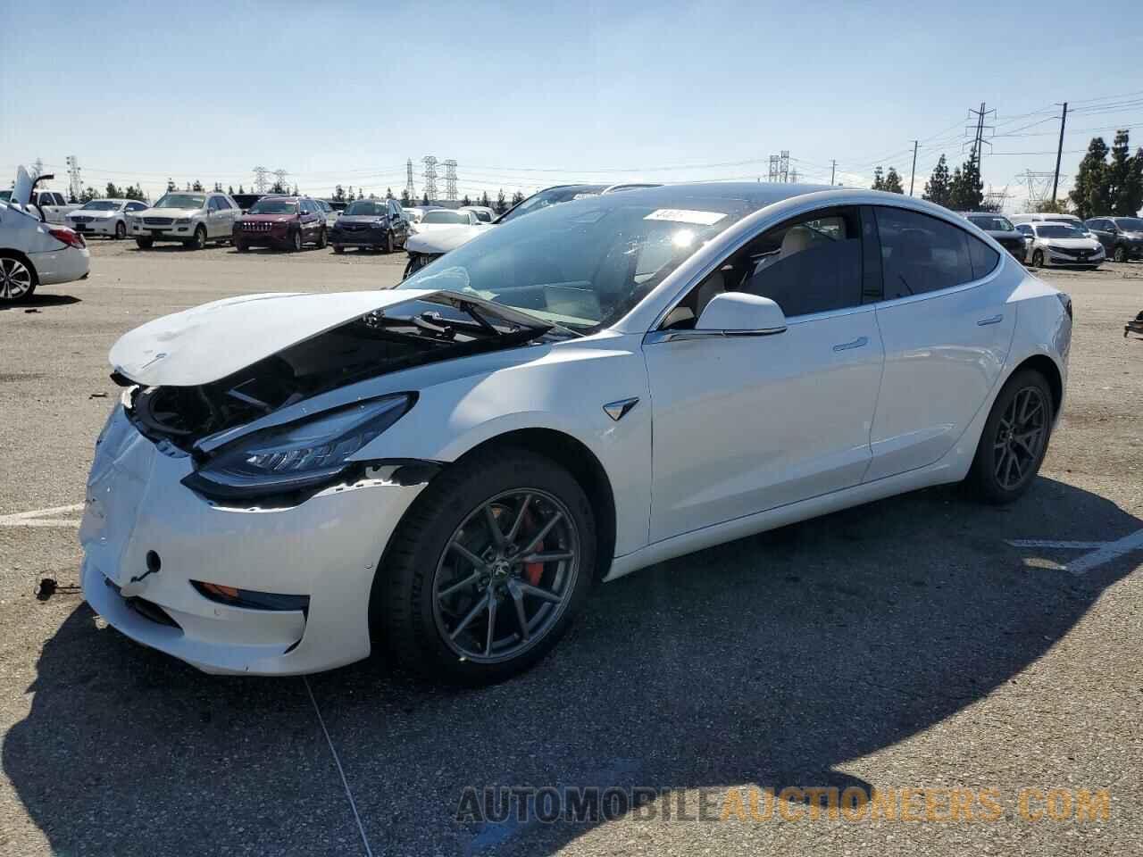 5YJ3E1EA2KF423141 TESLA MODEL 3 2019