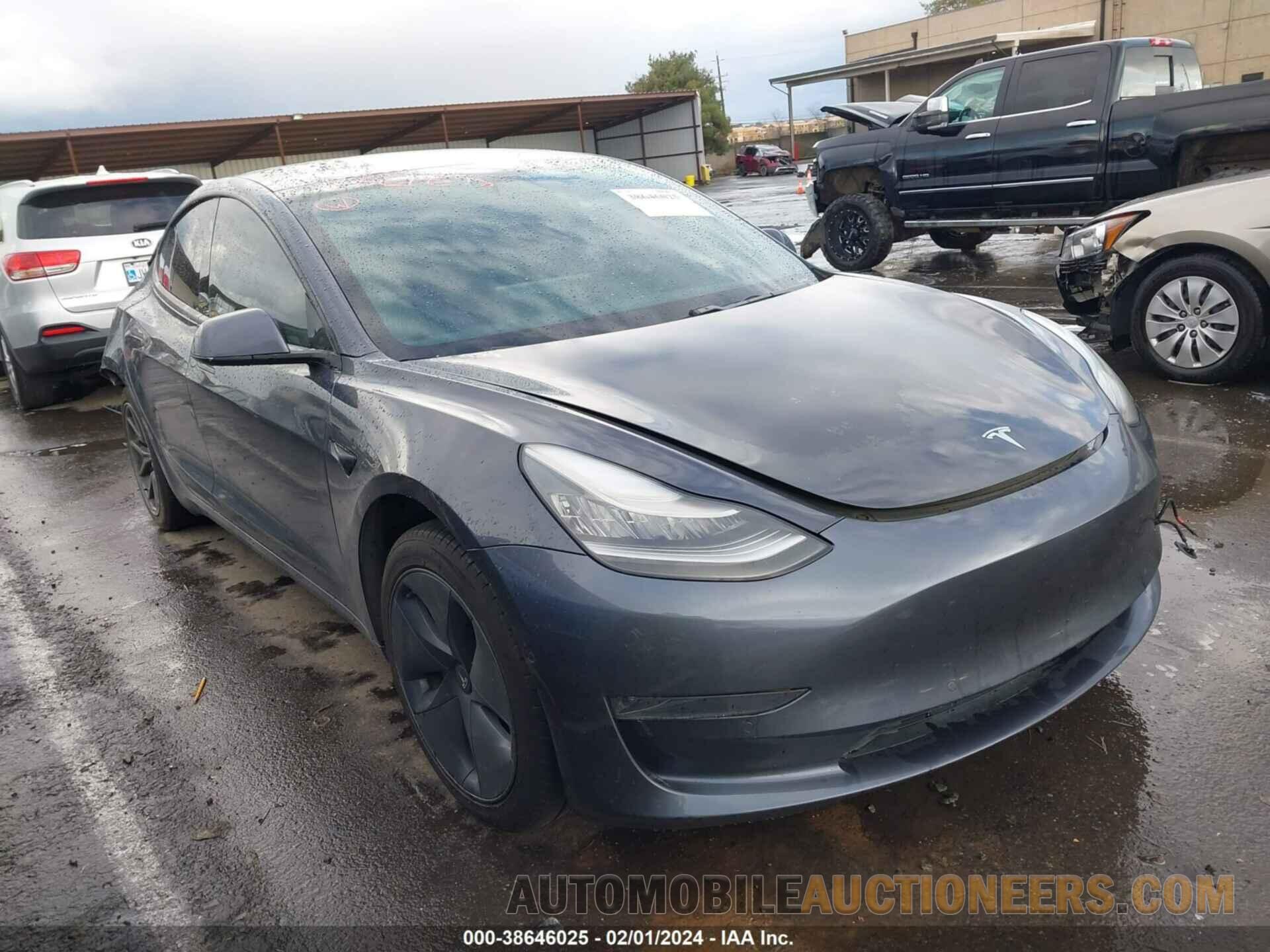 5YJ3E1EA2KF427027 TESLA MODEL 3 2019