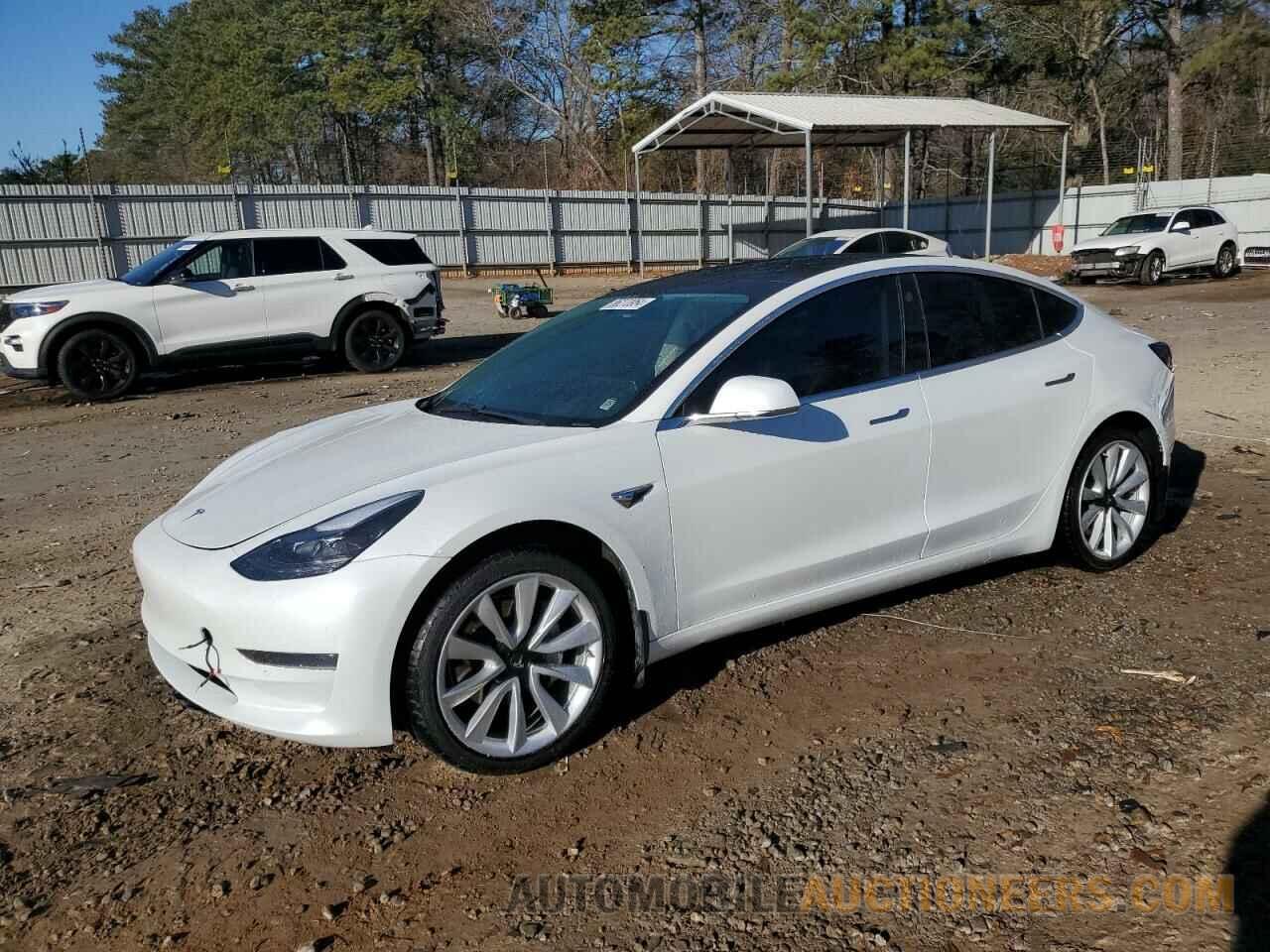 5YJ3E1EA2KF446595 TESLA MODEL 3 2019