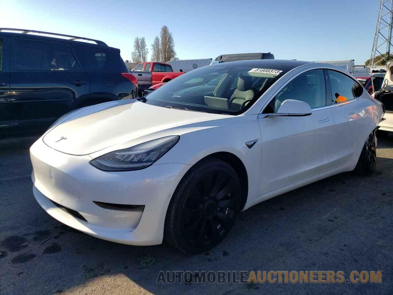 5YJ3E1EA2KF472601 TESLA MODEL 3 2019