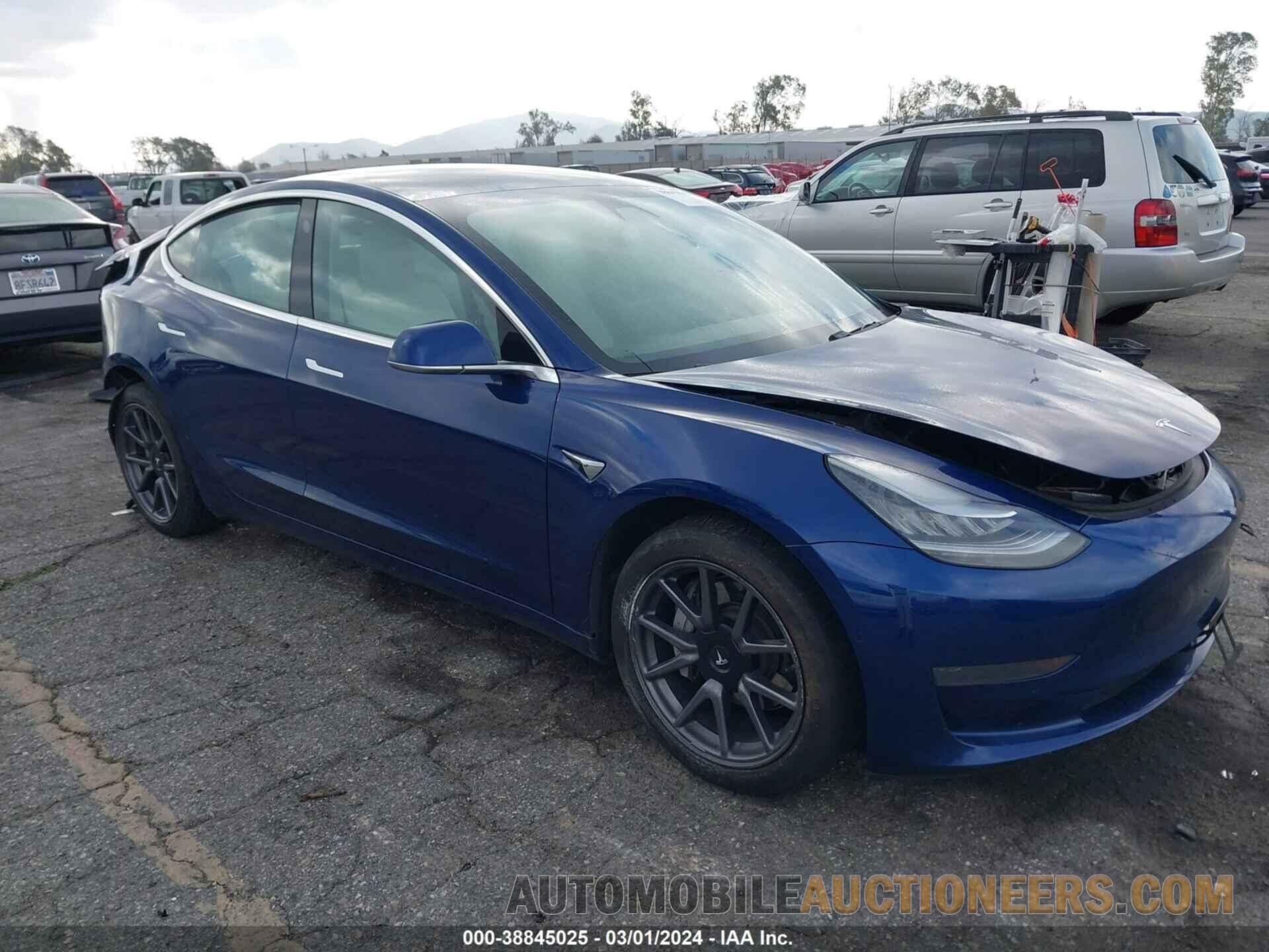 5YJ3E1EA2KF486109 TESLA MODEL 3 2019