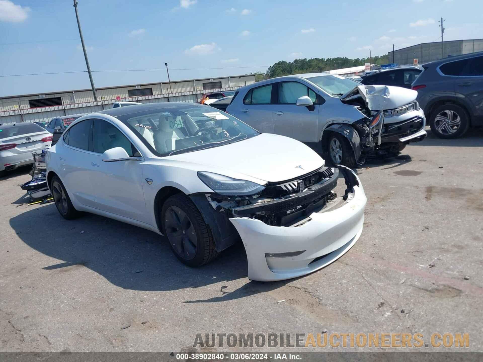 5YJ3E1EA2KF486479 TESLA MODEL 3 2019