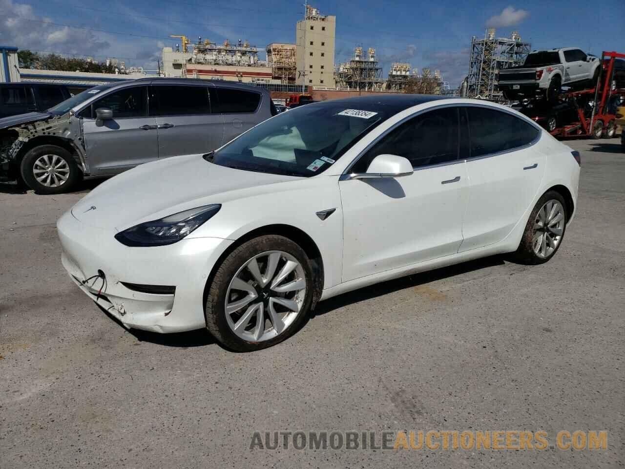 5YJ3E1EA2KF486904 TESLA MODEL 3 2019