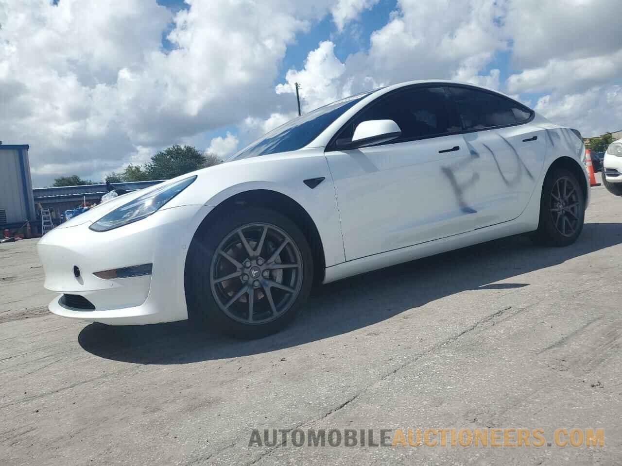 5YJ3E1EA2LF504965 TESLA MODEL 3 2020