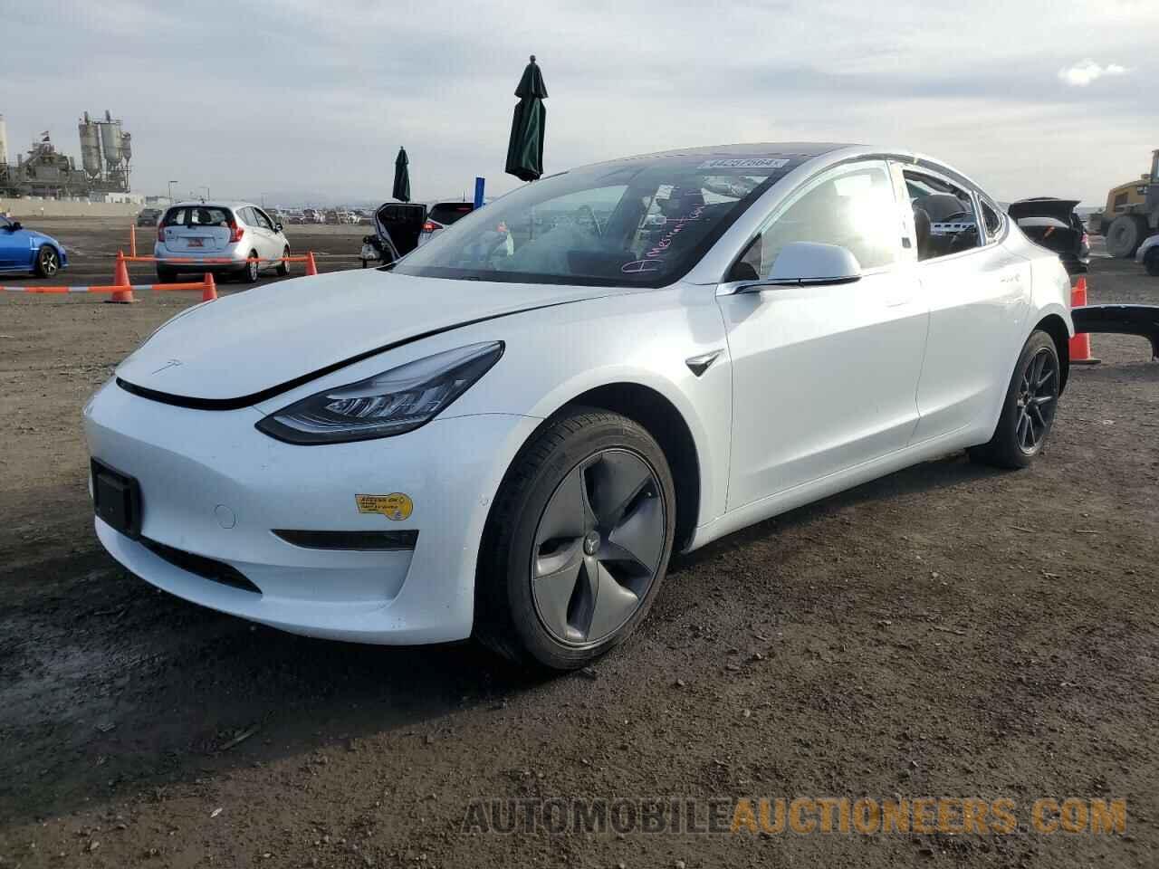 5YJ3E1EA2LF613880 TESLA MODEL 3 2020