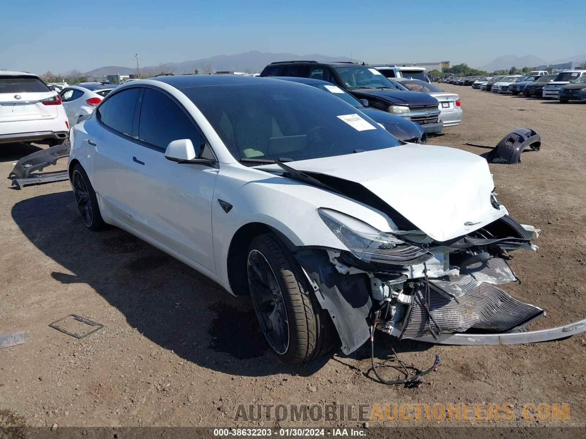 5YJ3E1EA2LF615385 TESLA MODEL 3 2020