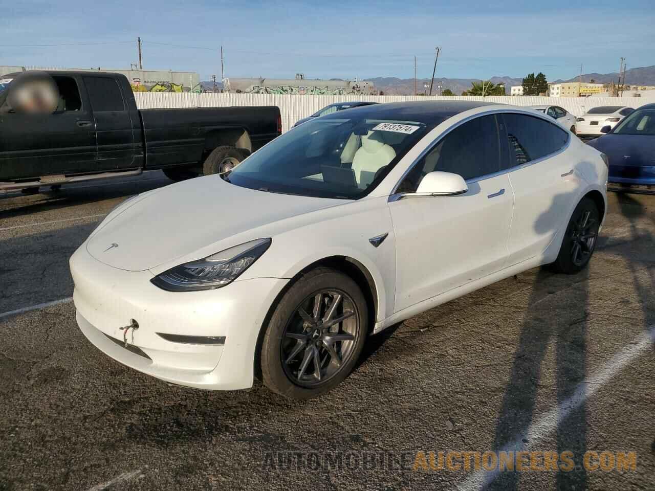 5YJ3E1EA2LF615693 TESLA MODEL 3 2020