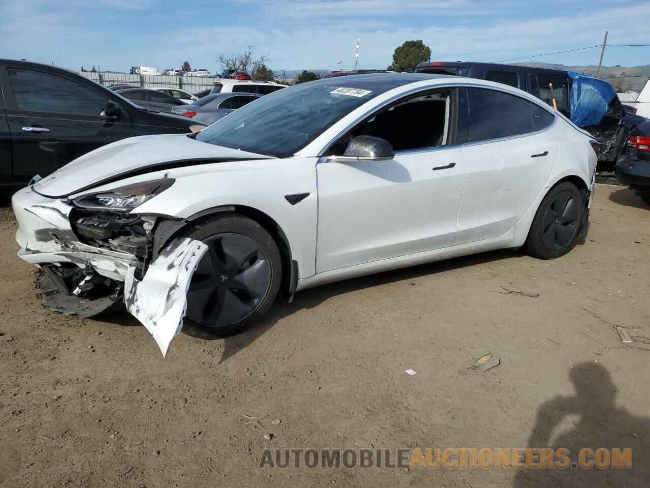 5YJ3E1EA2LF633403 TESLA MODEL 3 2020