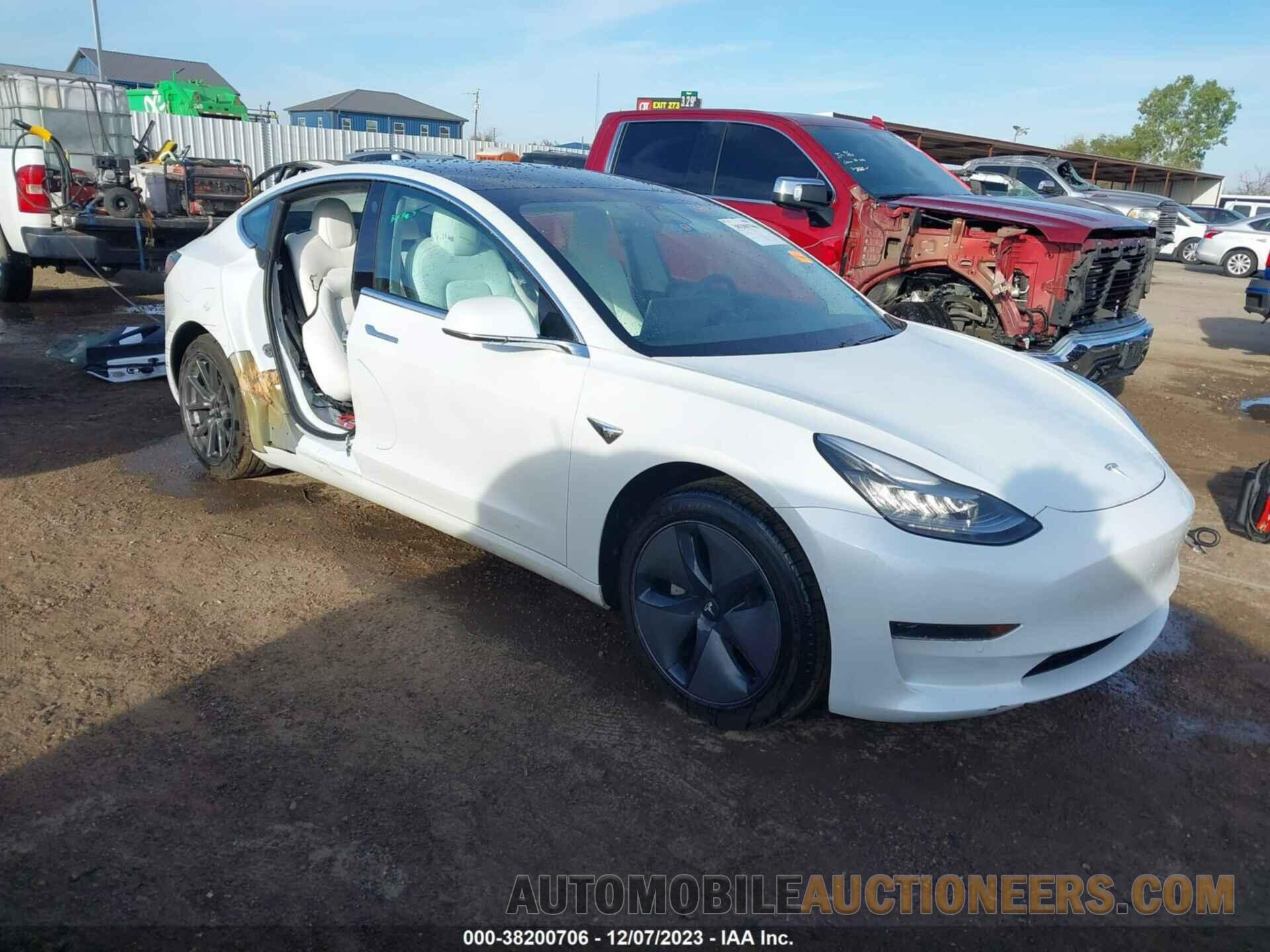 5YJ3E1EA2LF718208 TESLA MODEL 3 2020