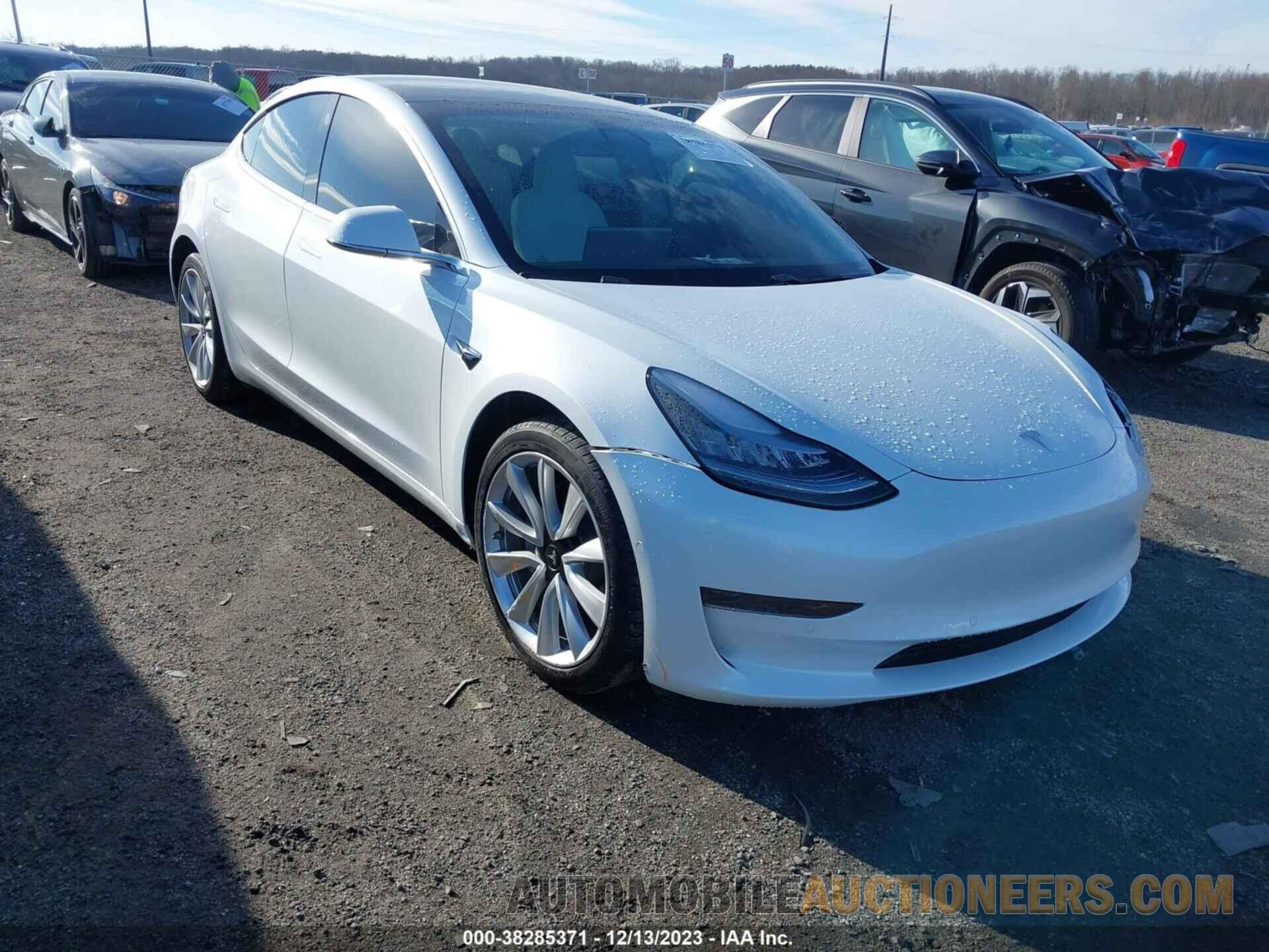 5YJ3E1EA2LF744114 TESLA MODEL 3 2020