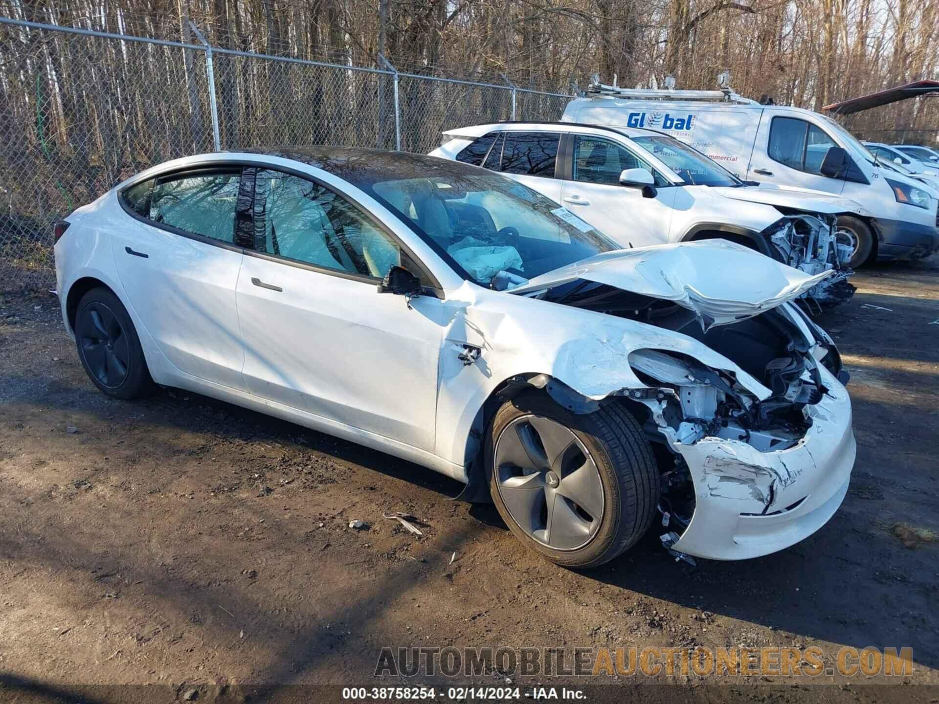 5YJ3E1EA2LF797864 TESLA MODEL 3 2020