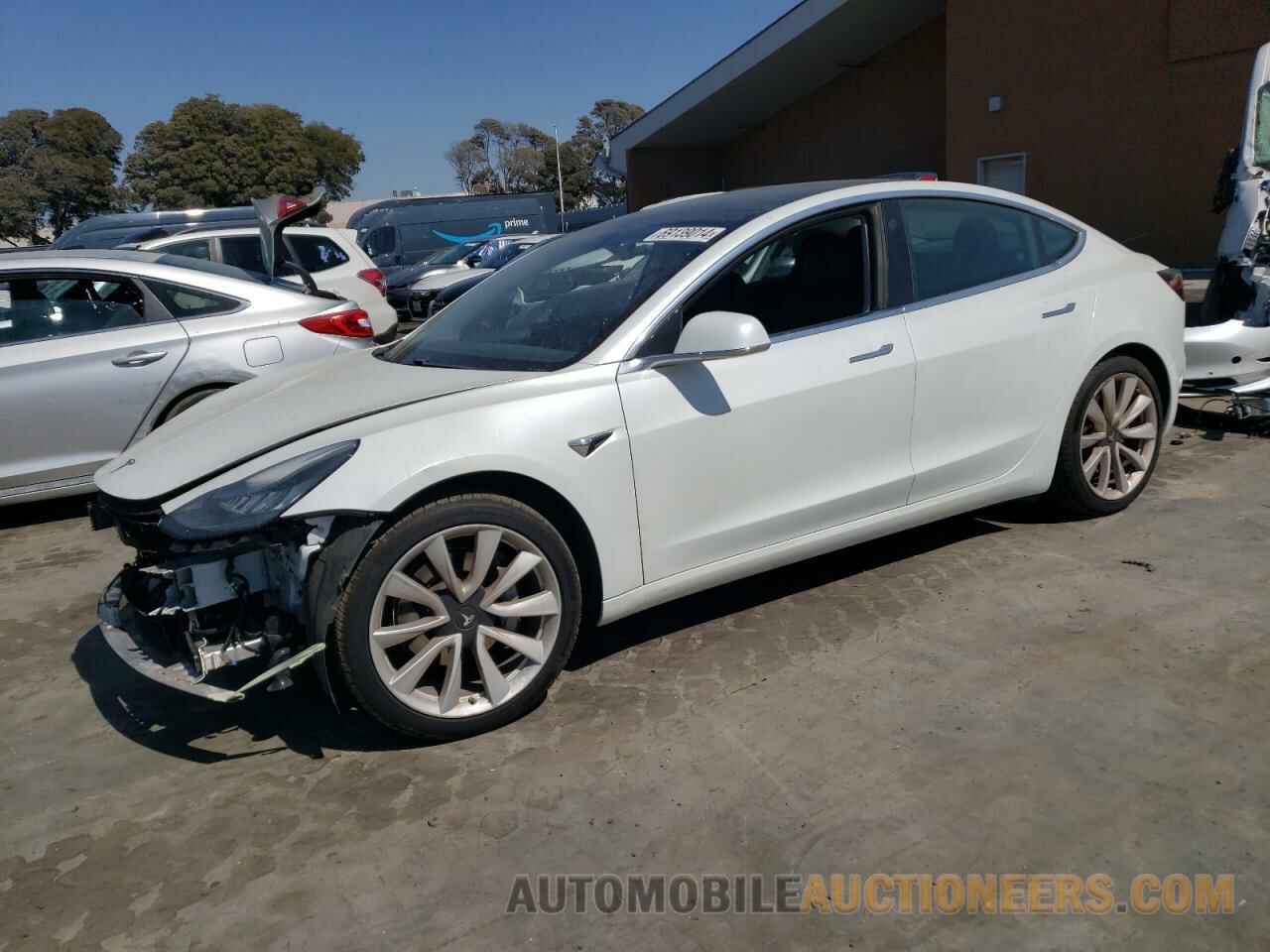 5YJ3E1EA2LF806479 TESLA MODEL 3 2020