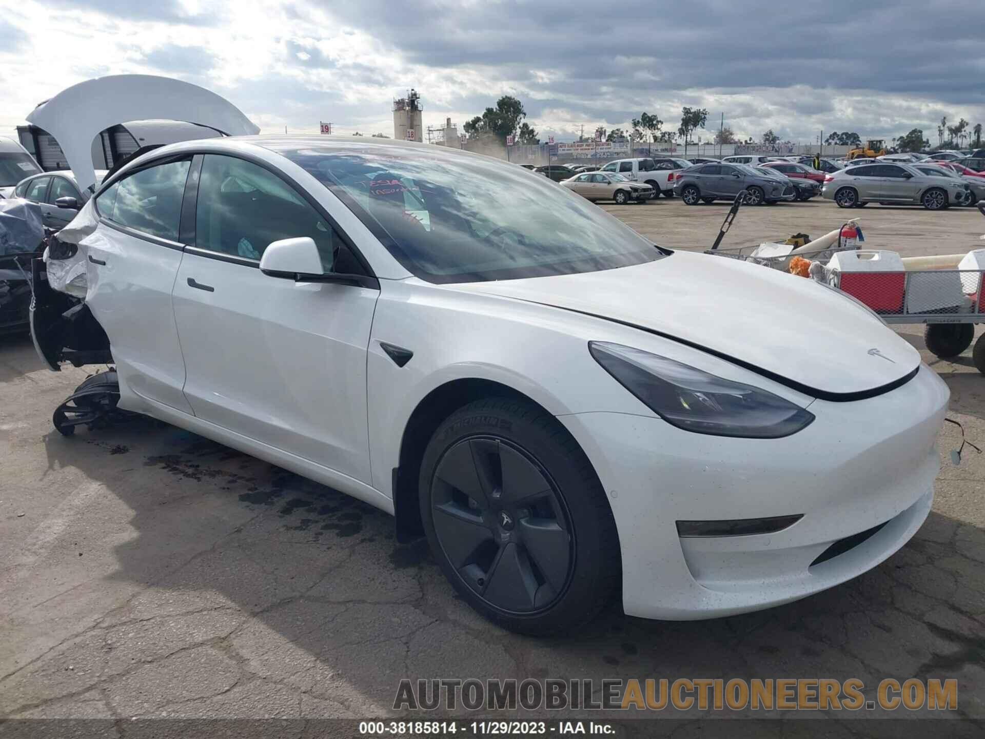 5YJ3E1EA2MF069429 TESLA MODEL 3 2021