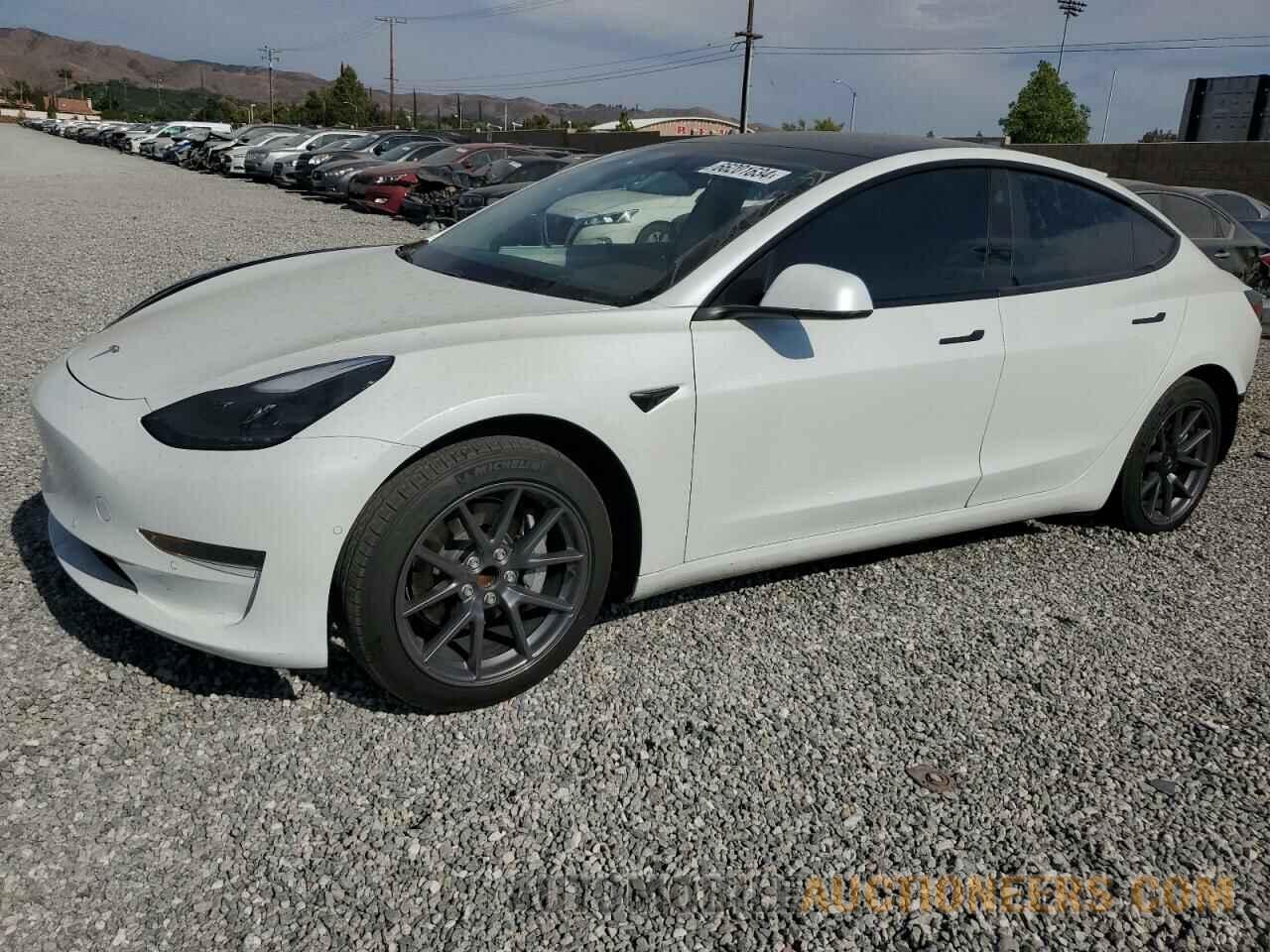 5YJ3E1EA2MF070659 TESLA MODEL 3 2021