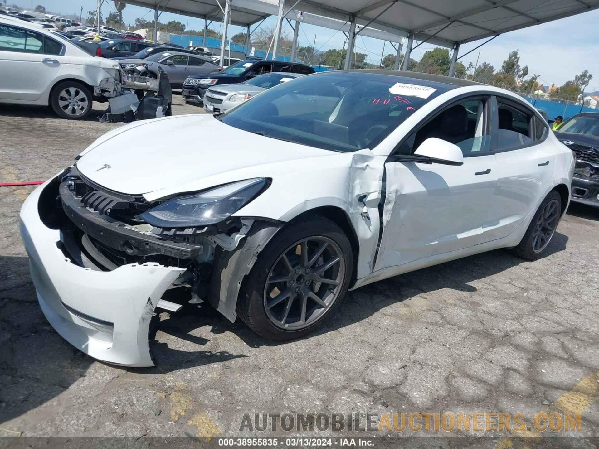 5YJ3E1EA2MF076137 TESLA MODEL 3 2021