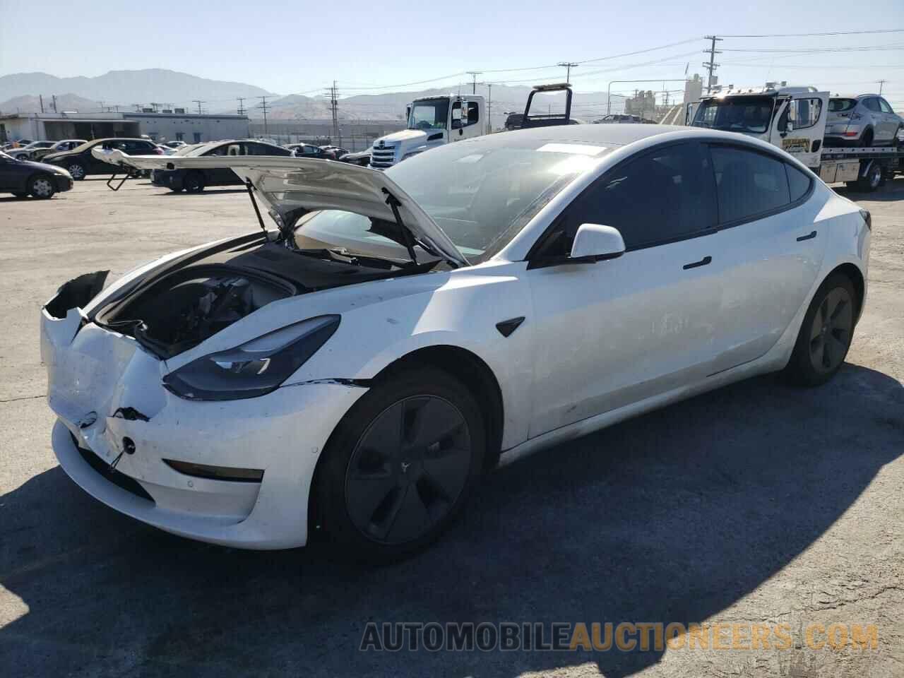 5YJ3E1EA2MF076882 TESLA MODEL 3 2021